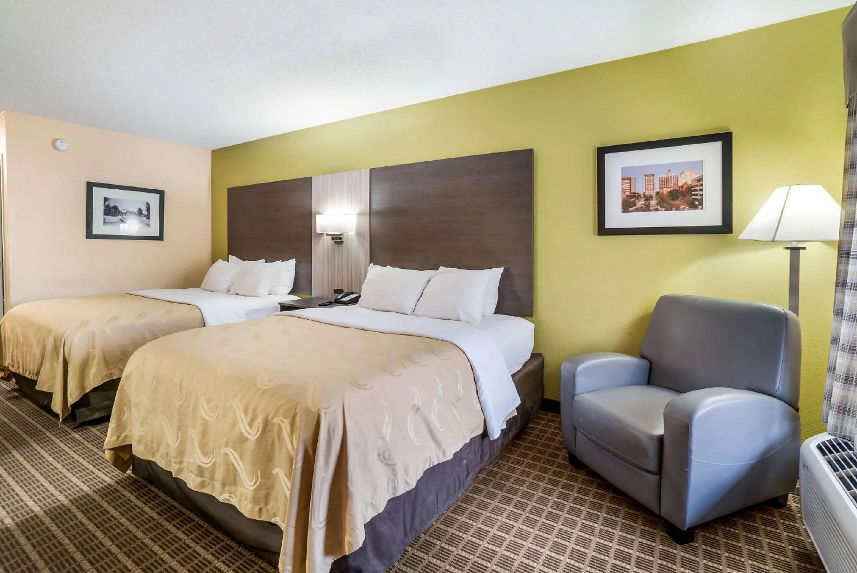 Queen Room with Two Queen Beds - Non-Smoking in Quality Inn Greer - Greenville