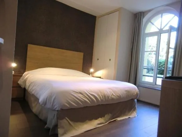 Double Room in Les Carmes