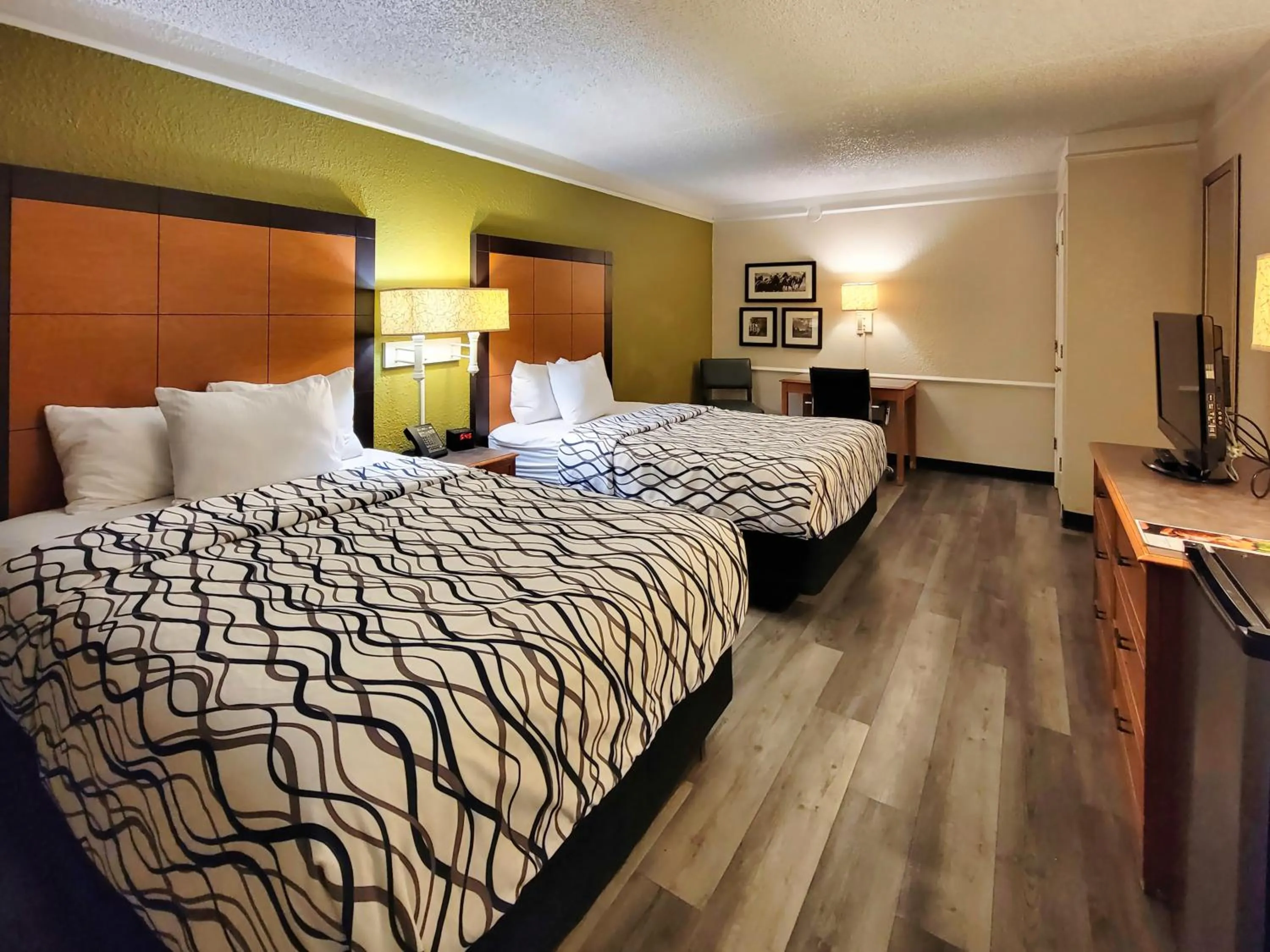 Double Room with Two Double Beds in La Quinta Inn by Wyndham Amarillo West Medical Center