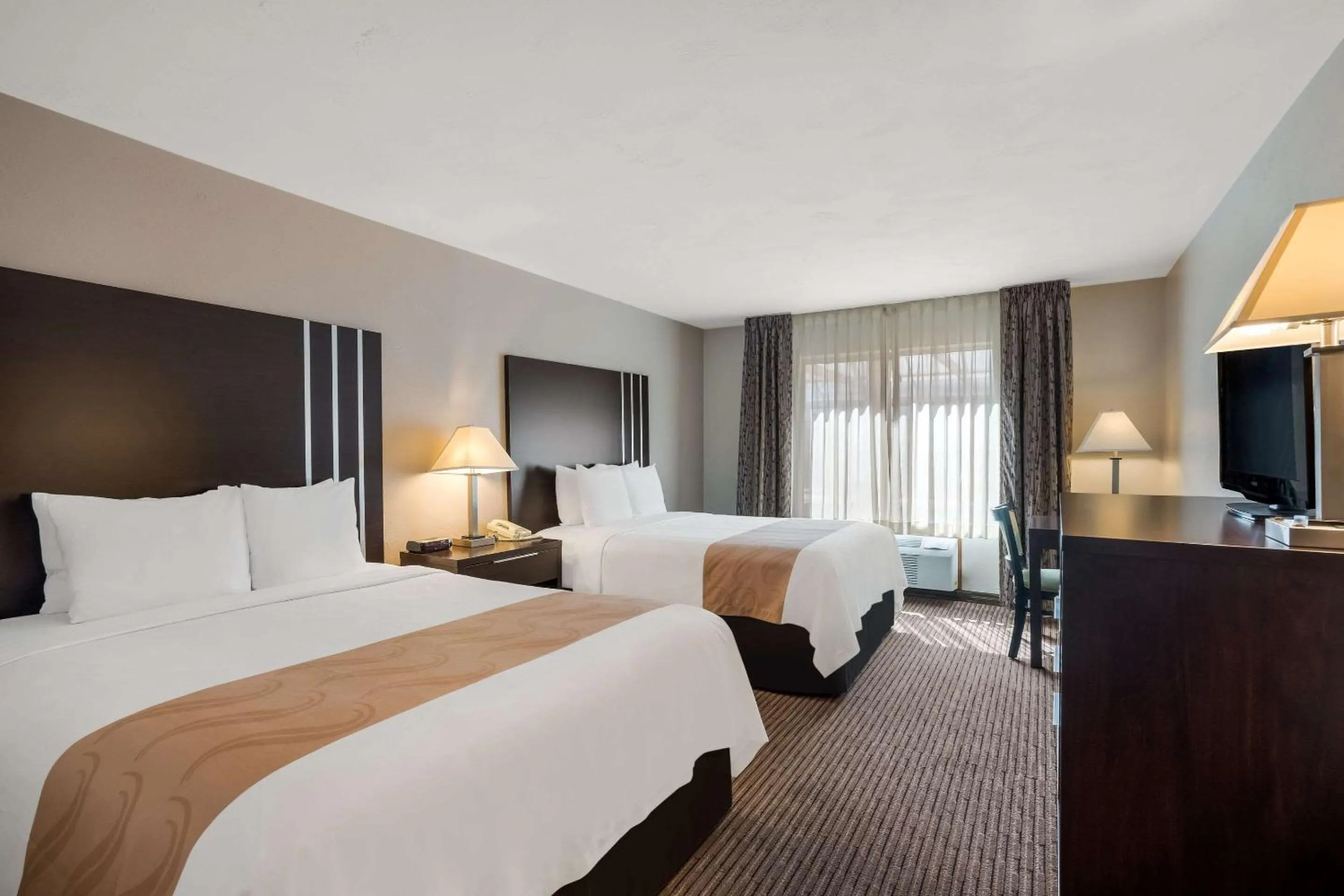 Queen Room with Two Queen Beds - Non-Smoking in Quality Inn Richfield I-70