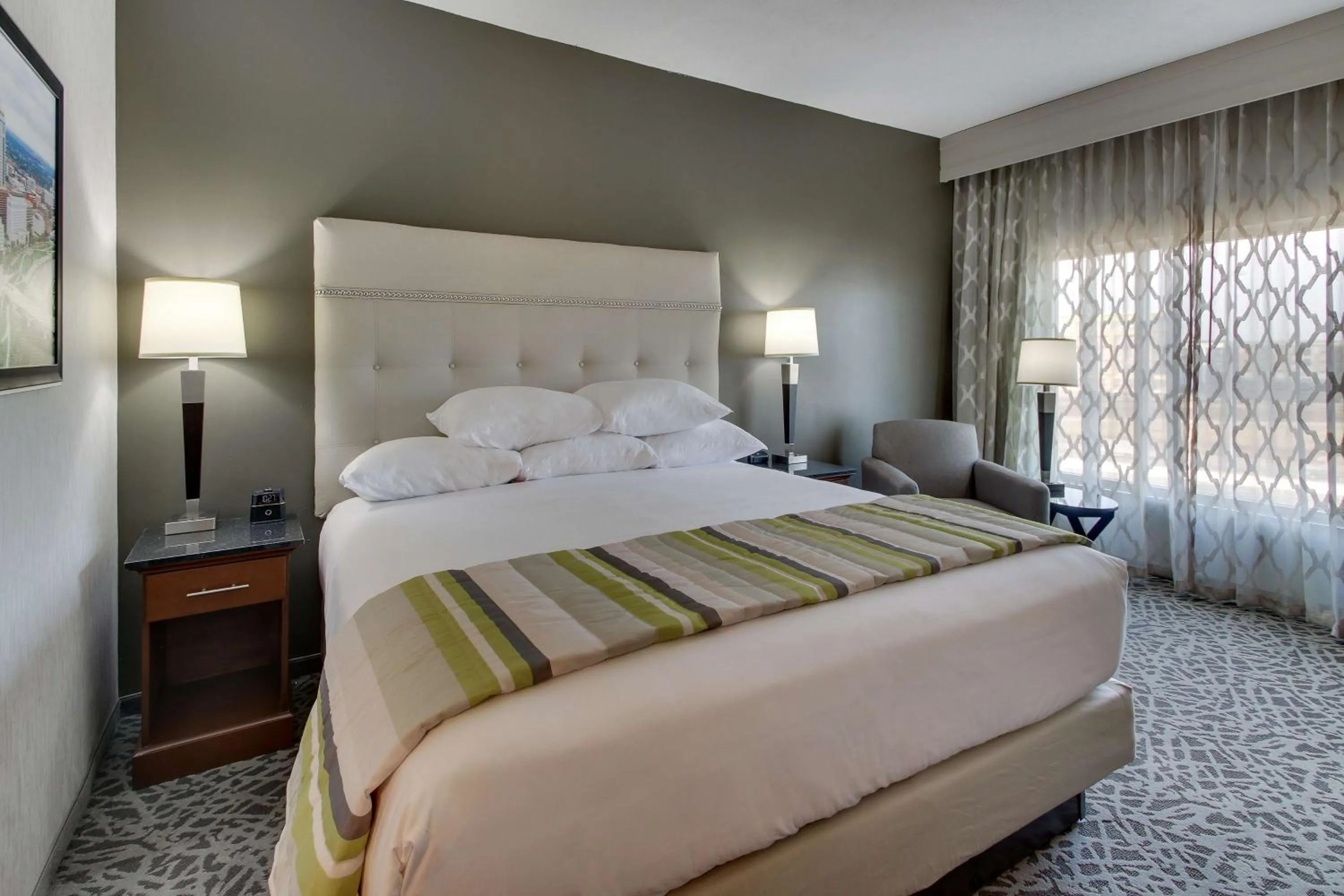 Deluxe King Room - Hearing Accessible, Shower in Drury Inn & Suites Columbus Polaris