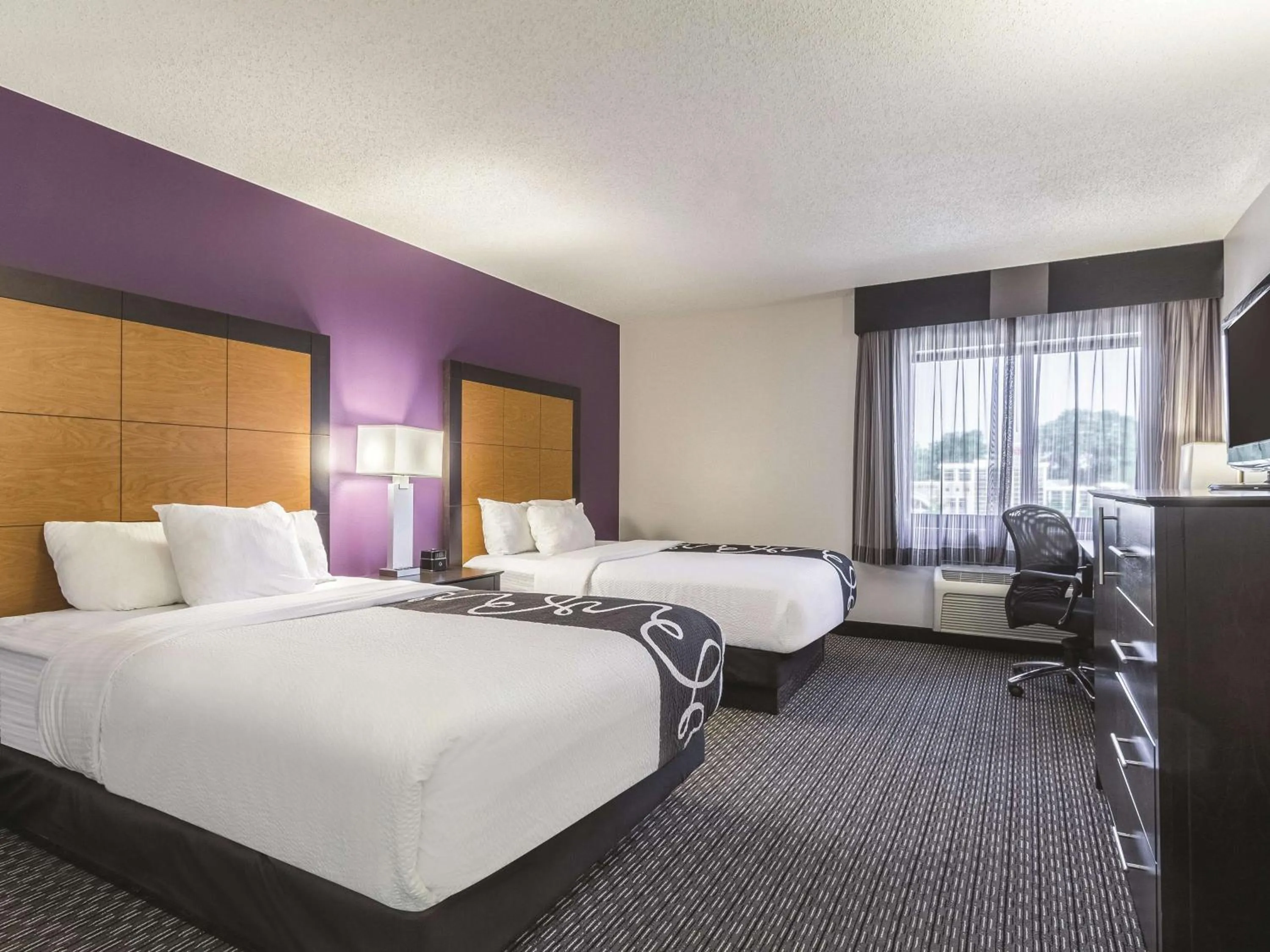 Deluxe Double Room with Two Double Beds - Non-Smoking in La Quinta Inn by Wyndham San Marcos