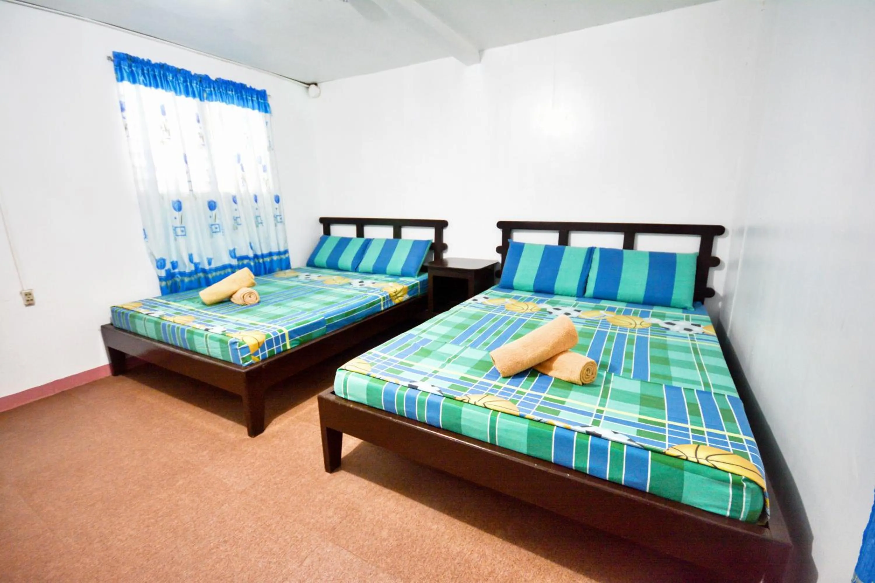 Deluxe Room with Fan (no TV) in Boracay Morning Beach Resort