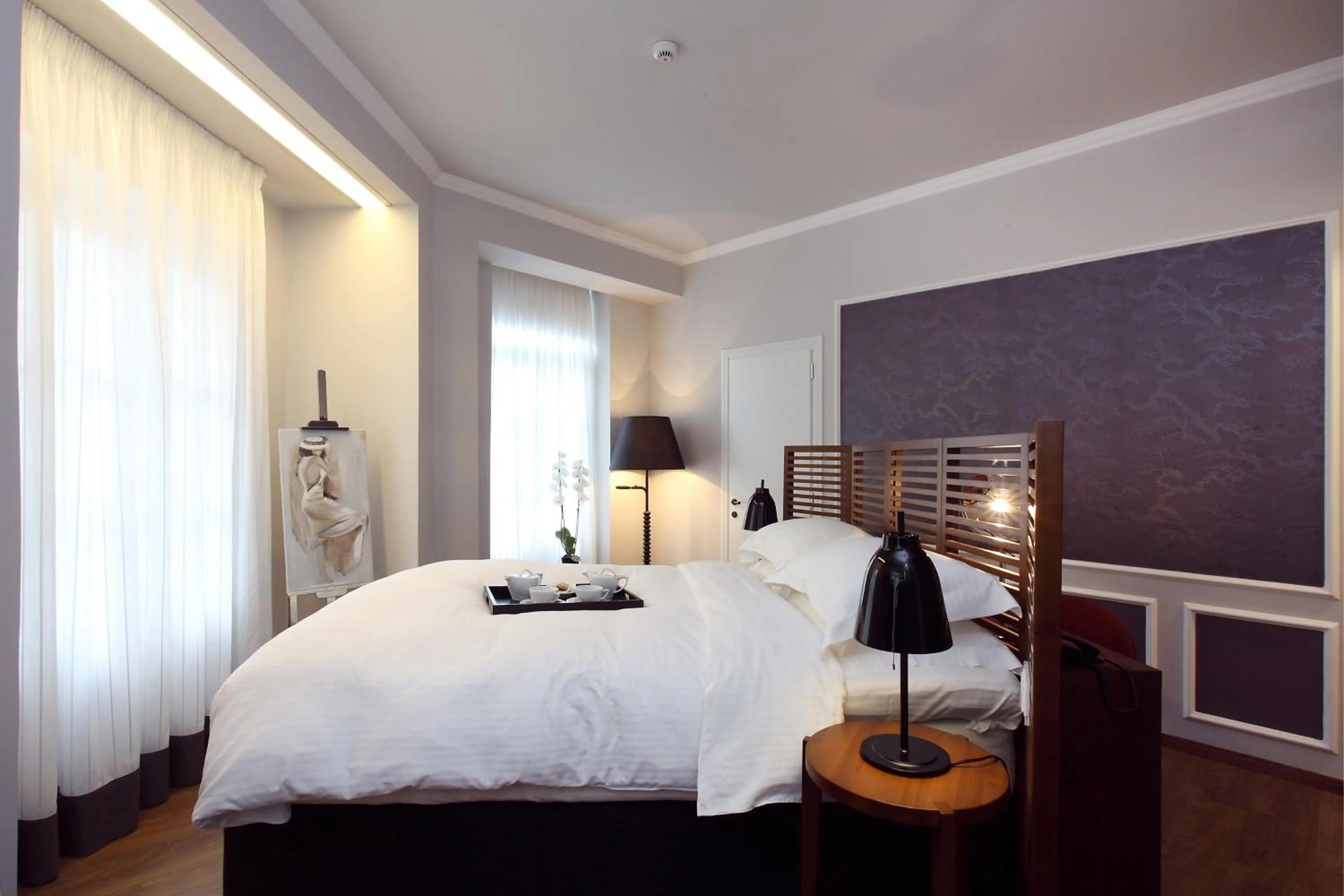 Deluxe Room in Hotel Metropolis