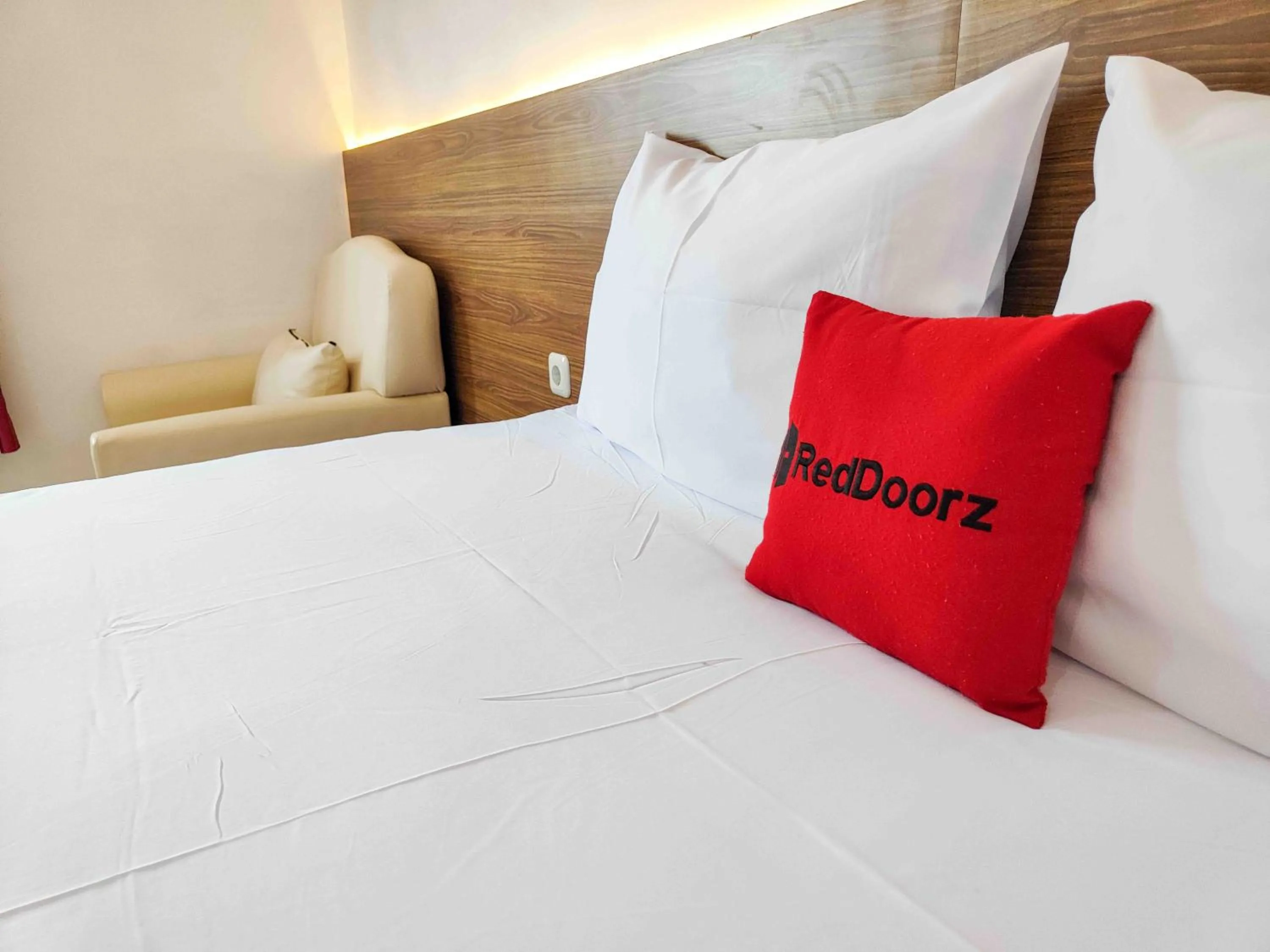 Deluxe Room in RedDoorz near Prambanan Temple