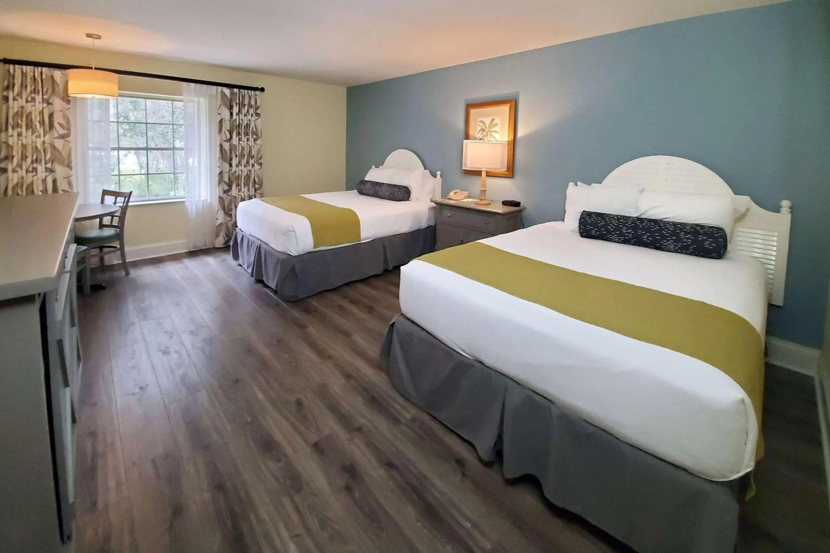 Double Room with Two Double Beds - Waterfront in Plantation Resort on Crystal River, Ascend Hotel Collection