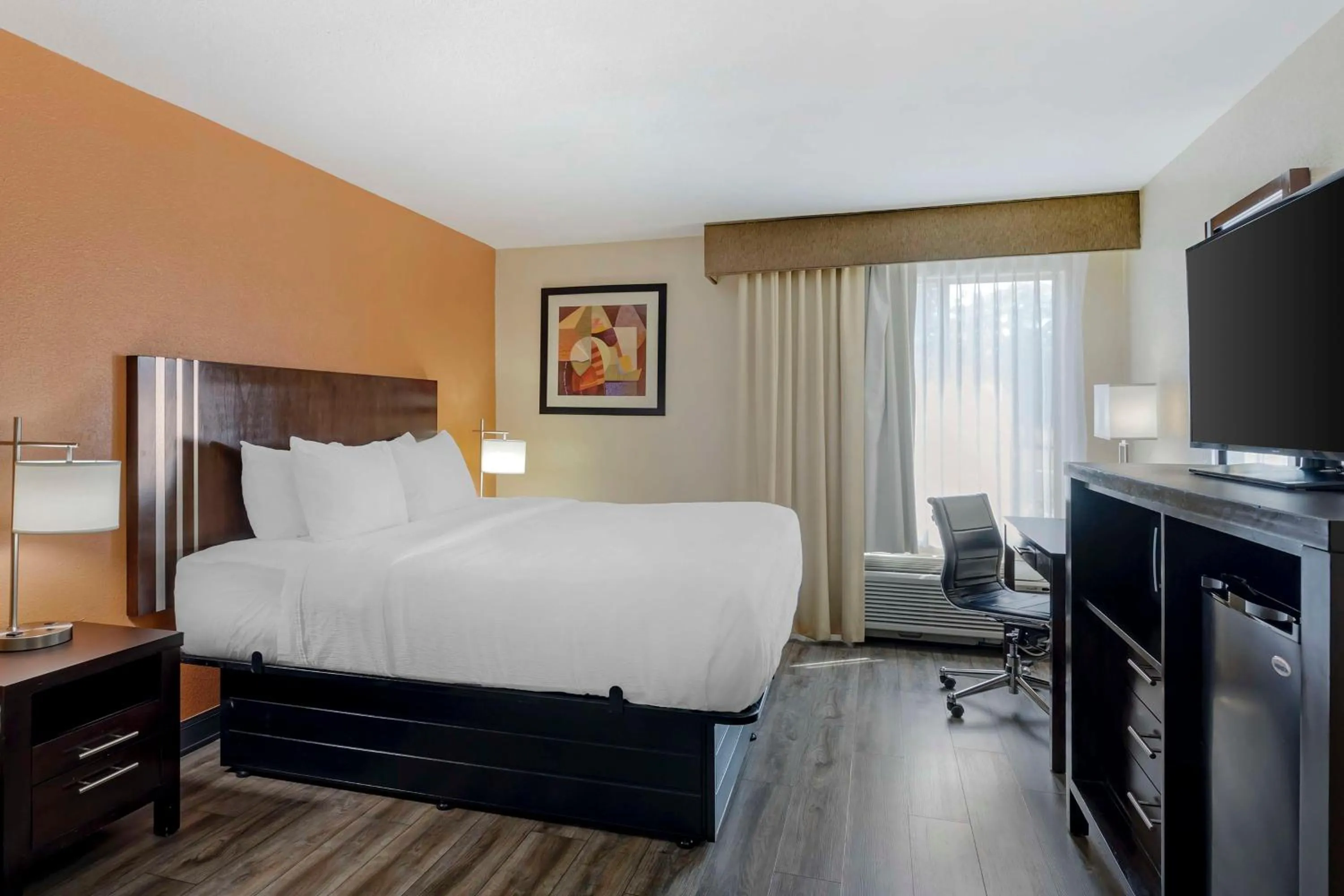 King Room - Non-Smoking in Best Western Kimball Inn