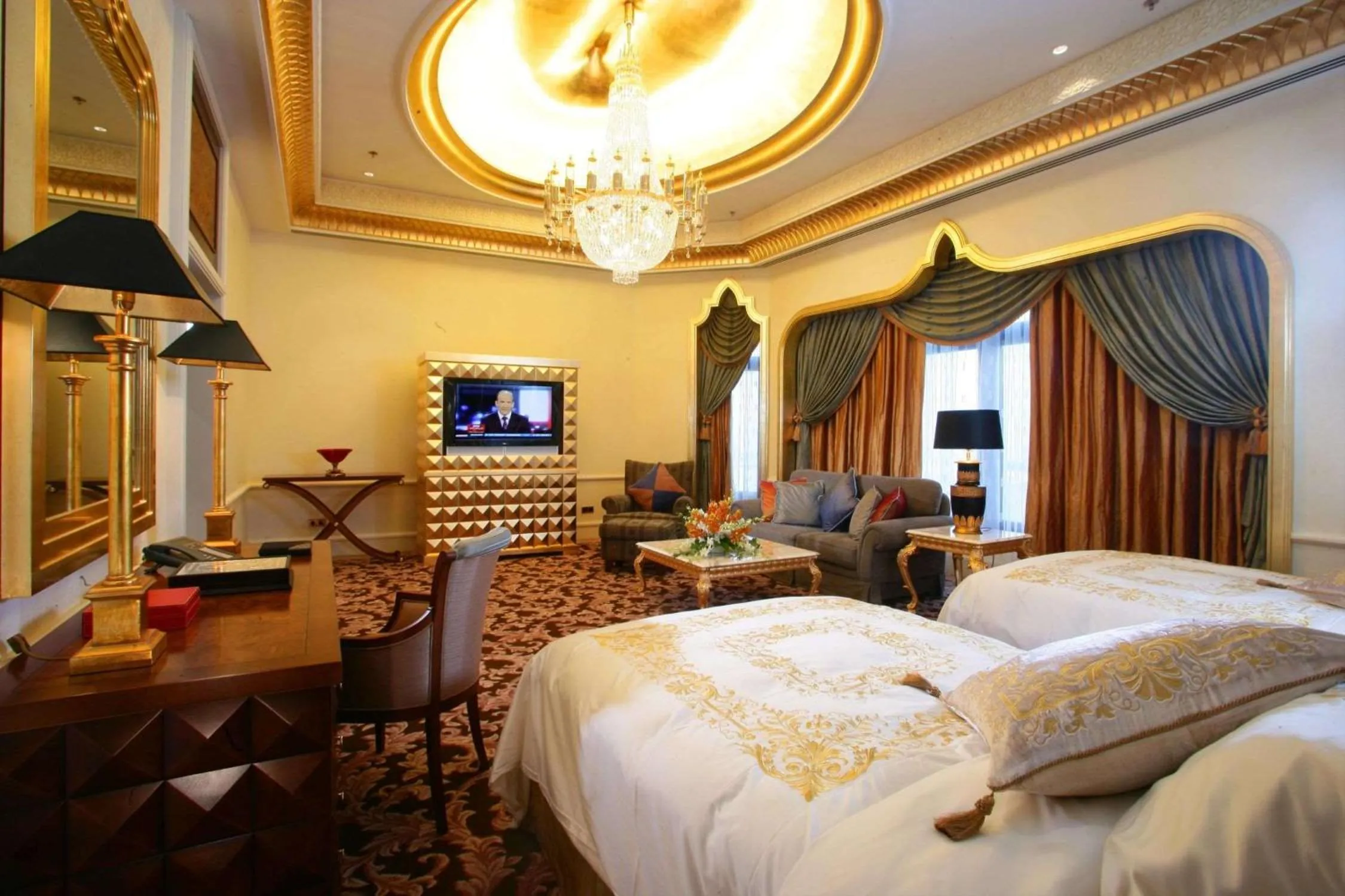Twin Room with City View in Waldorf Astoria Jeddah - Qasr Al Sharq