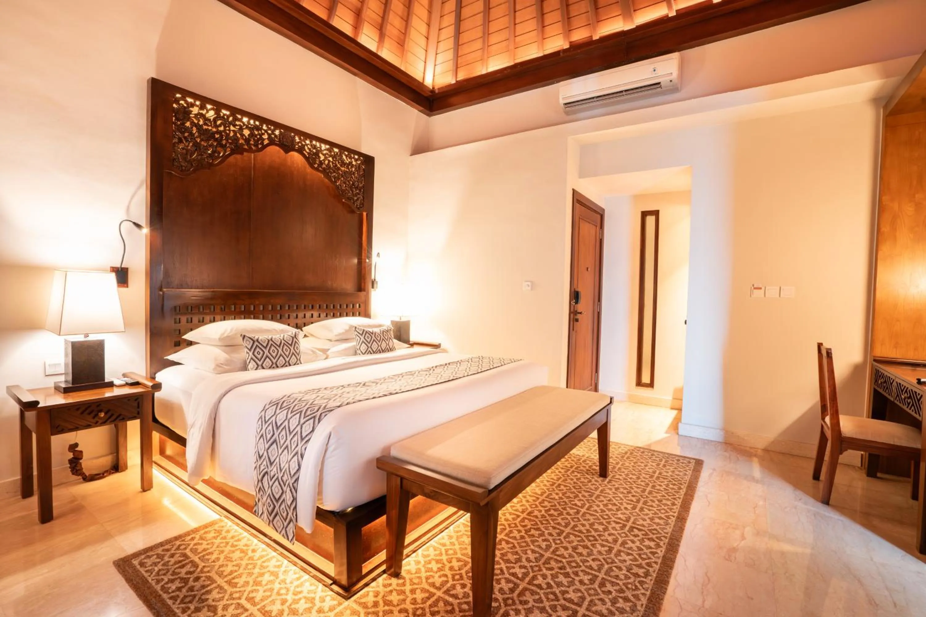 Resort Suite with Daily Afternoon Tea and Club Lounge Access in Ramayana Suites and Resort