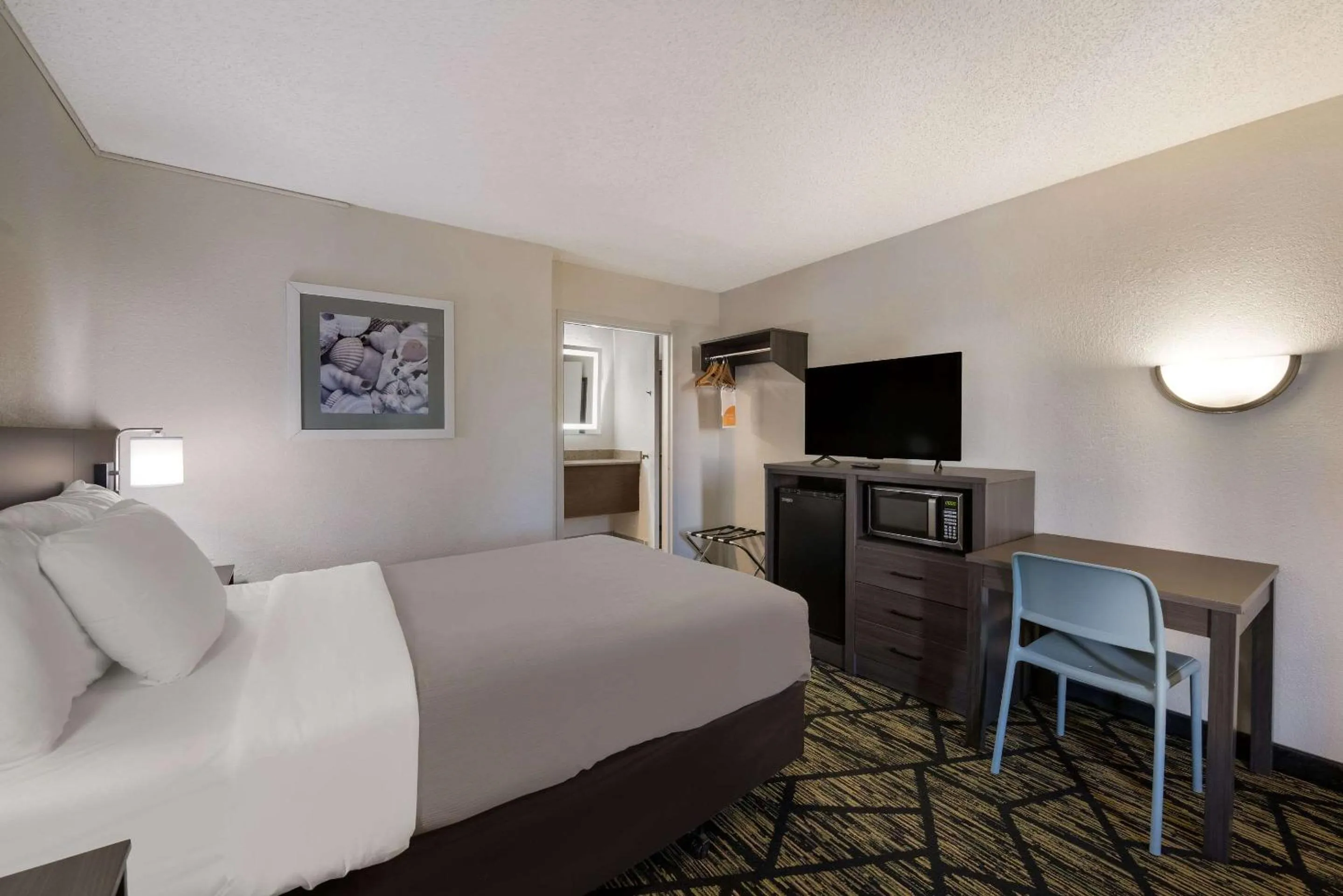 Double Room with Two Double Beds - Non-Smoking in Quality Inn Orange Park Jacksonville