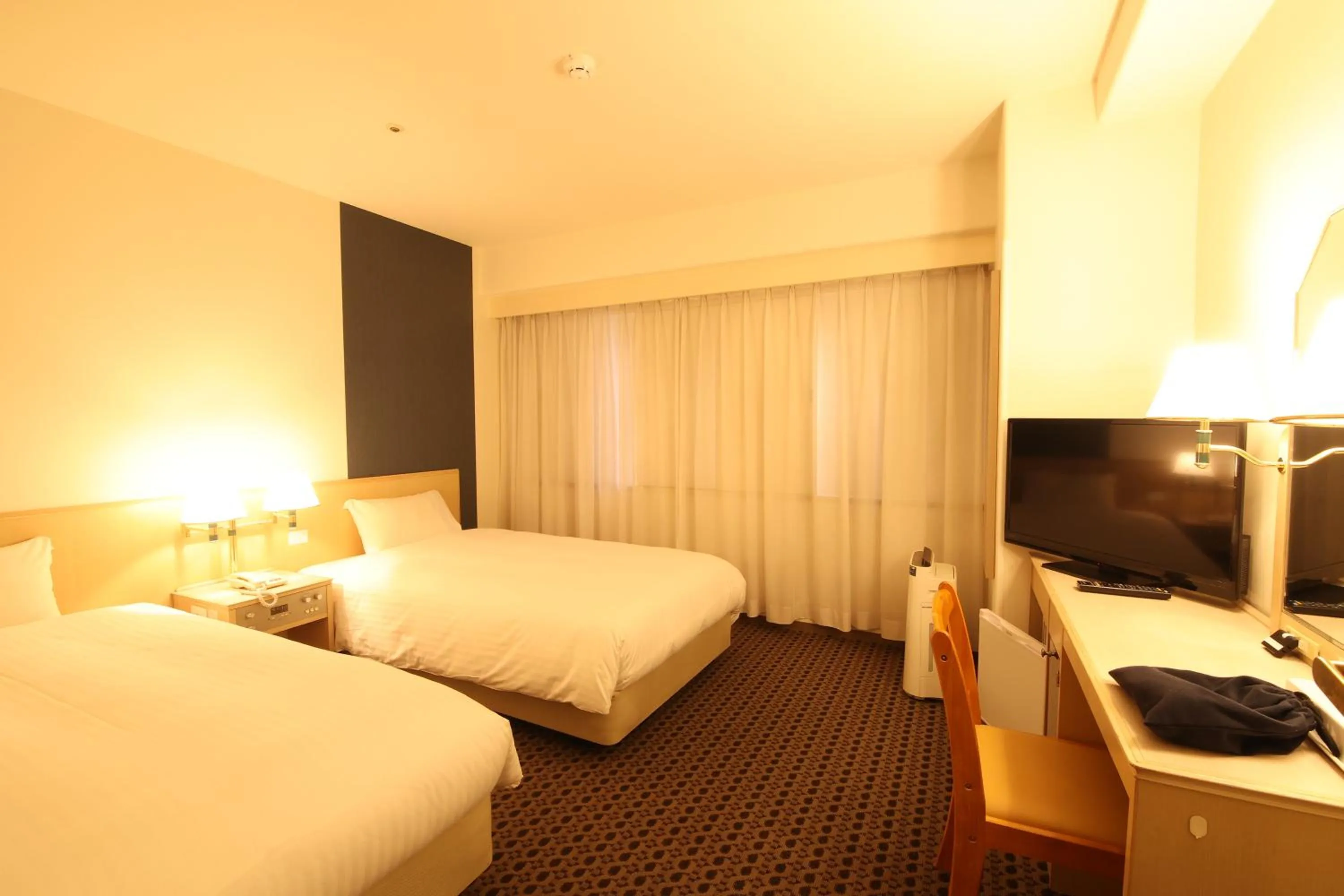Twin Room - Non-Smoking in Yonago Washington Hotel Plaza
