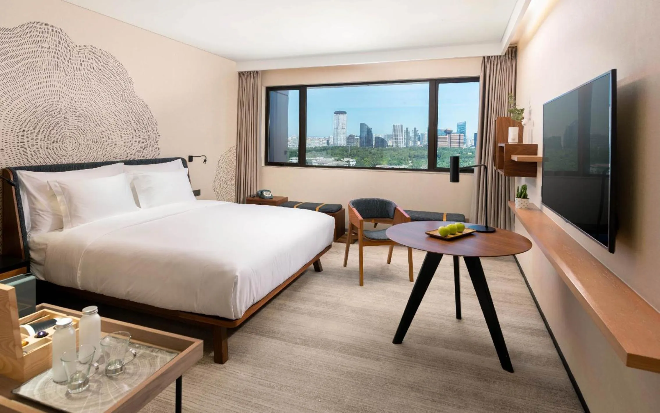 1 King Bed Deluxe in BEI Zhaolong Hotel, JdV by Hyatt