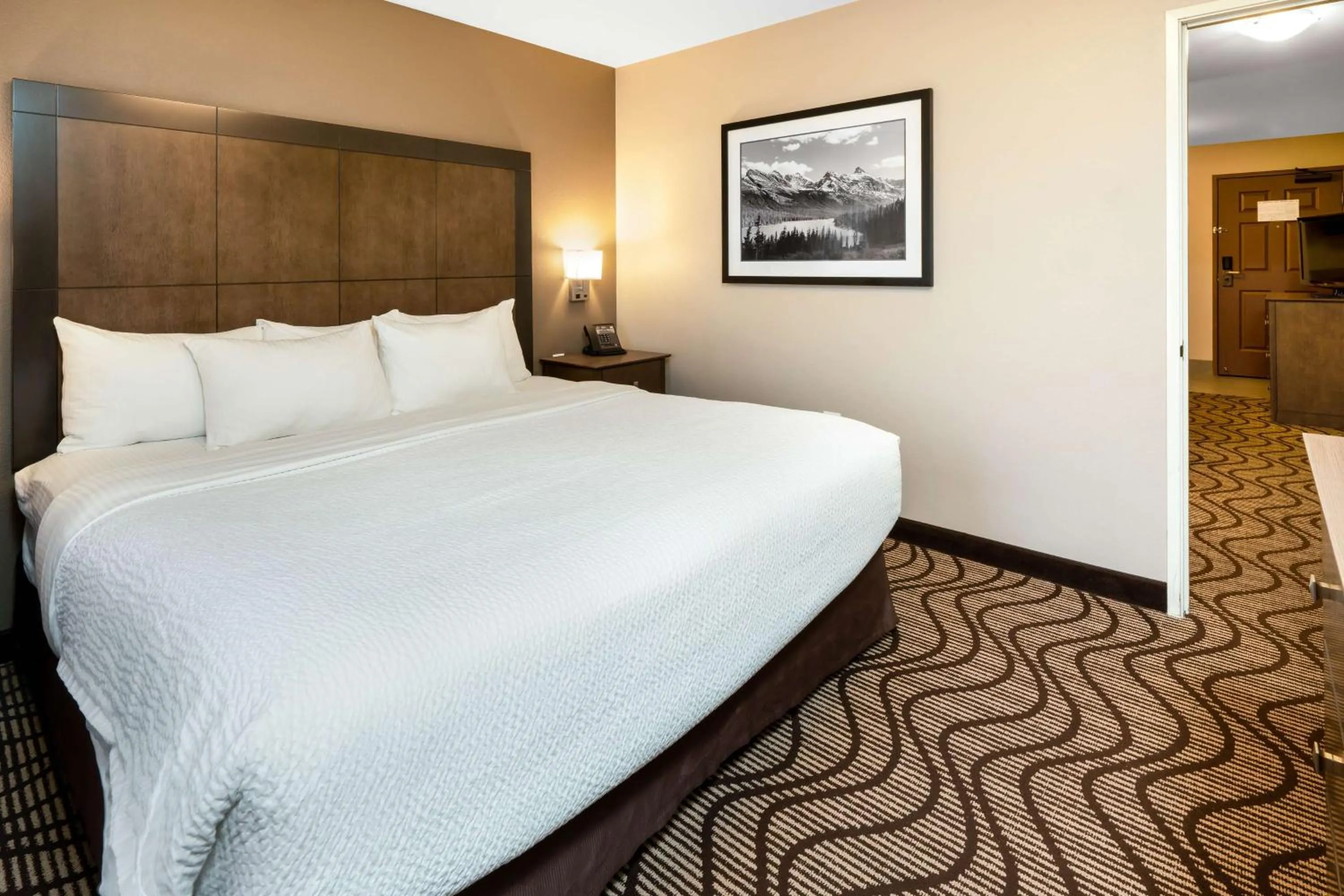 One-Bedroom Suite in Best Western Plus Kalispell/Glacier Park West Hotel & Suites