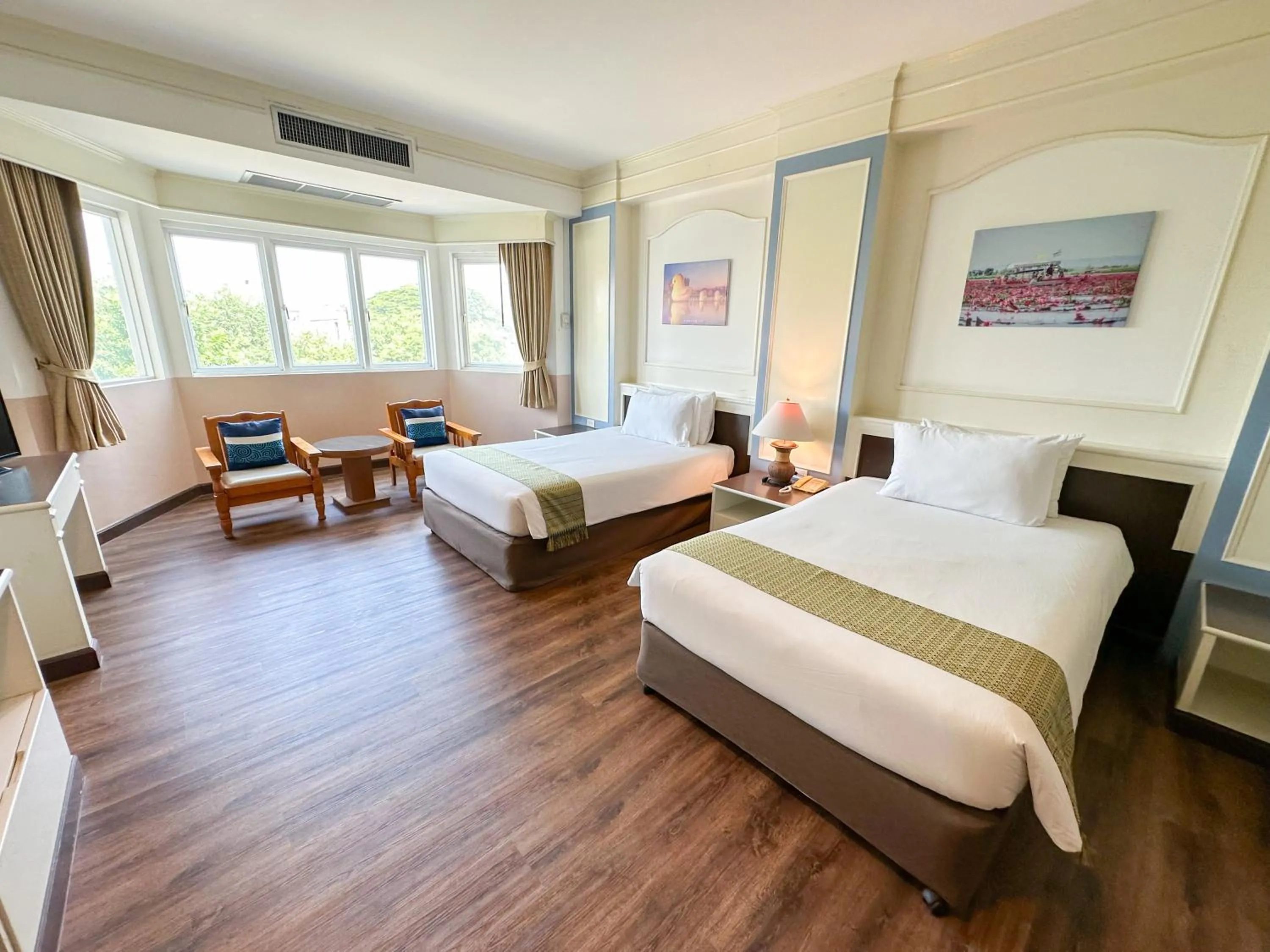Deluxe Twin Room in Siamgrand Hotel