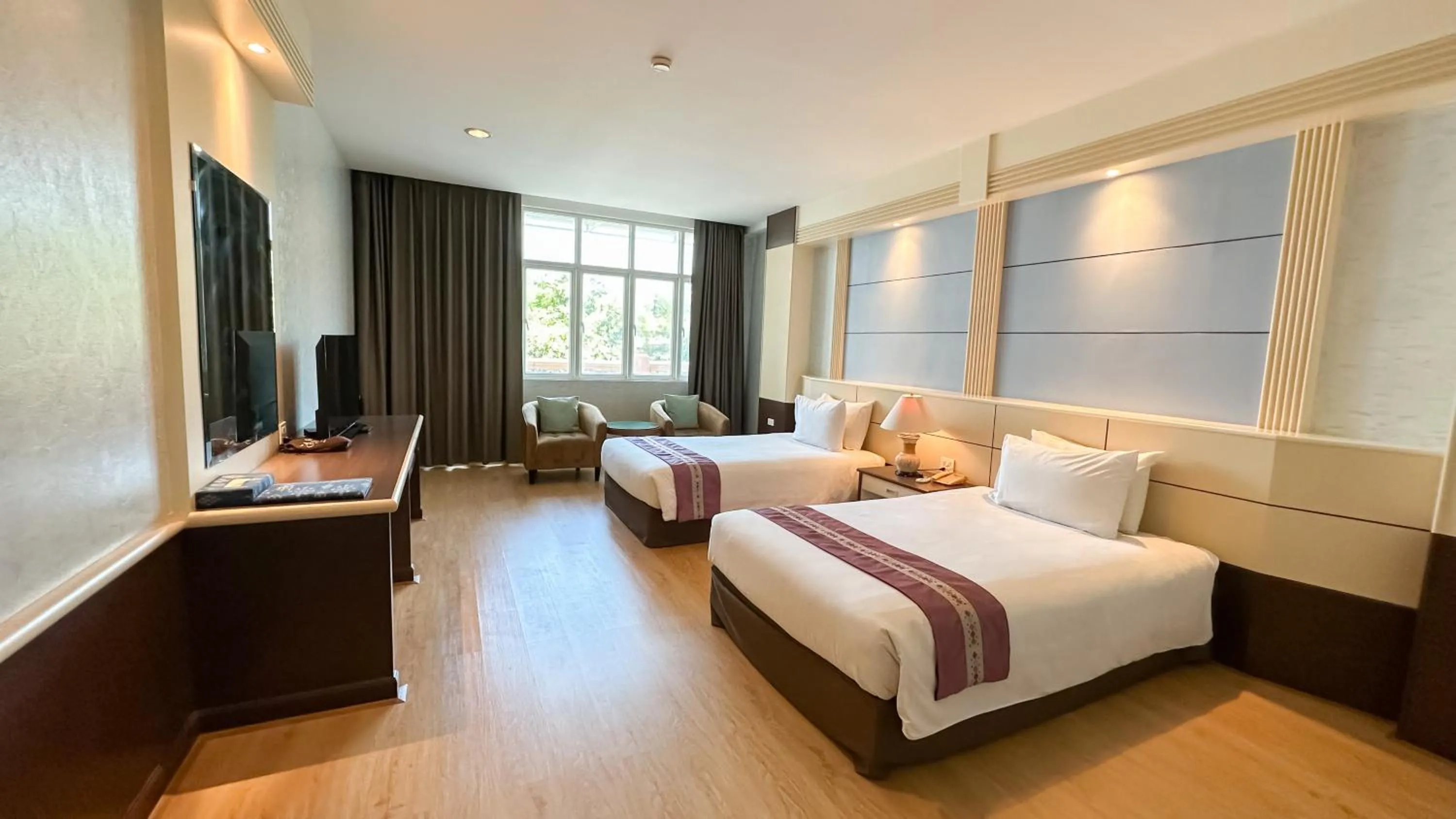 Superior Twin Room in Siamgrand Hotel