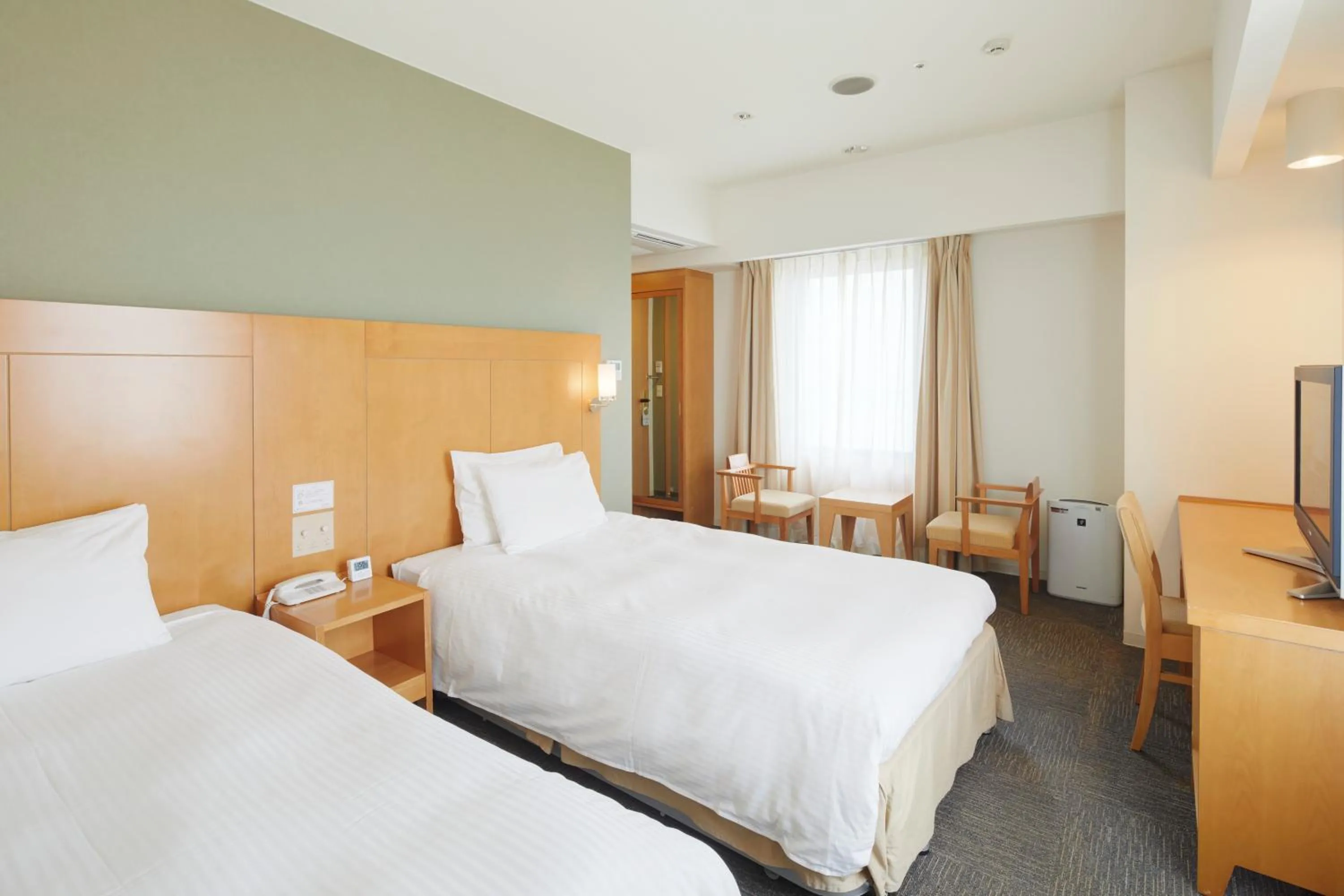 Superior Twin Room with Extra Bed - Smoking in Hotel Rocore Naha