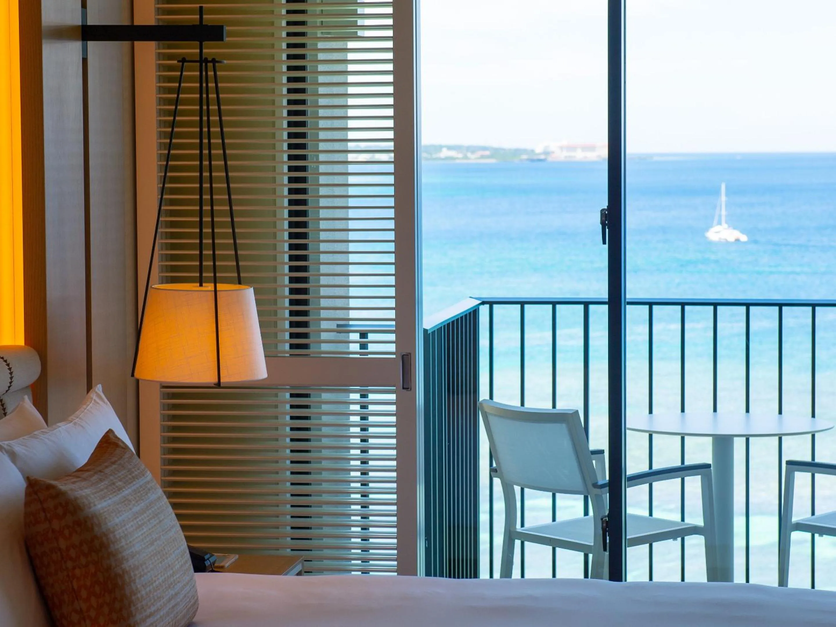 Premier Ocean Front King in Halekulani Okinawa