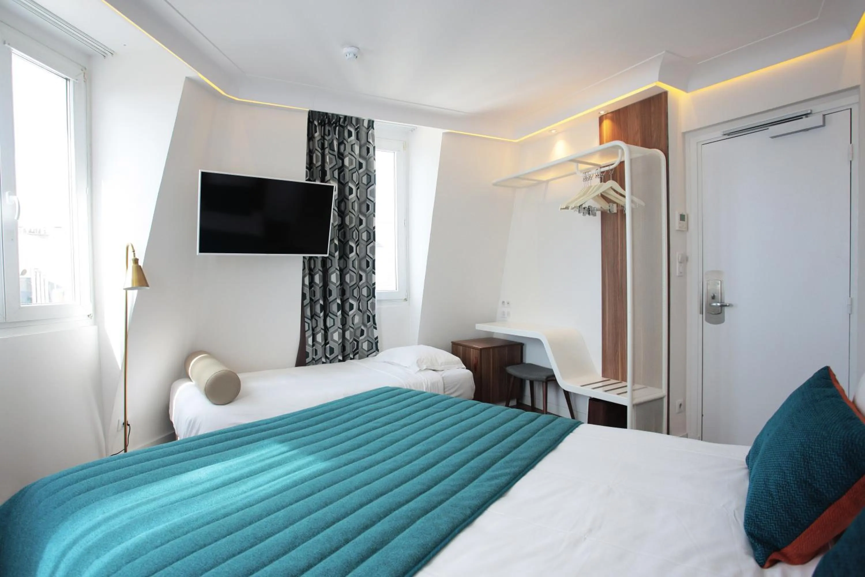 Eiffel Deluxe Room in Hôtel Eiffel Turenne