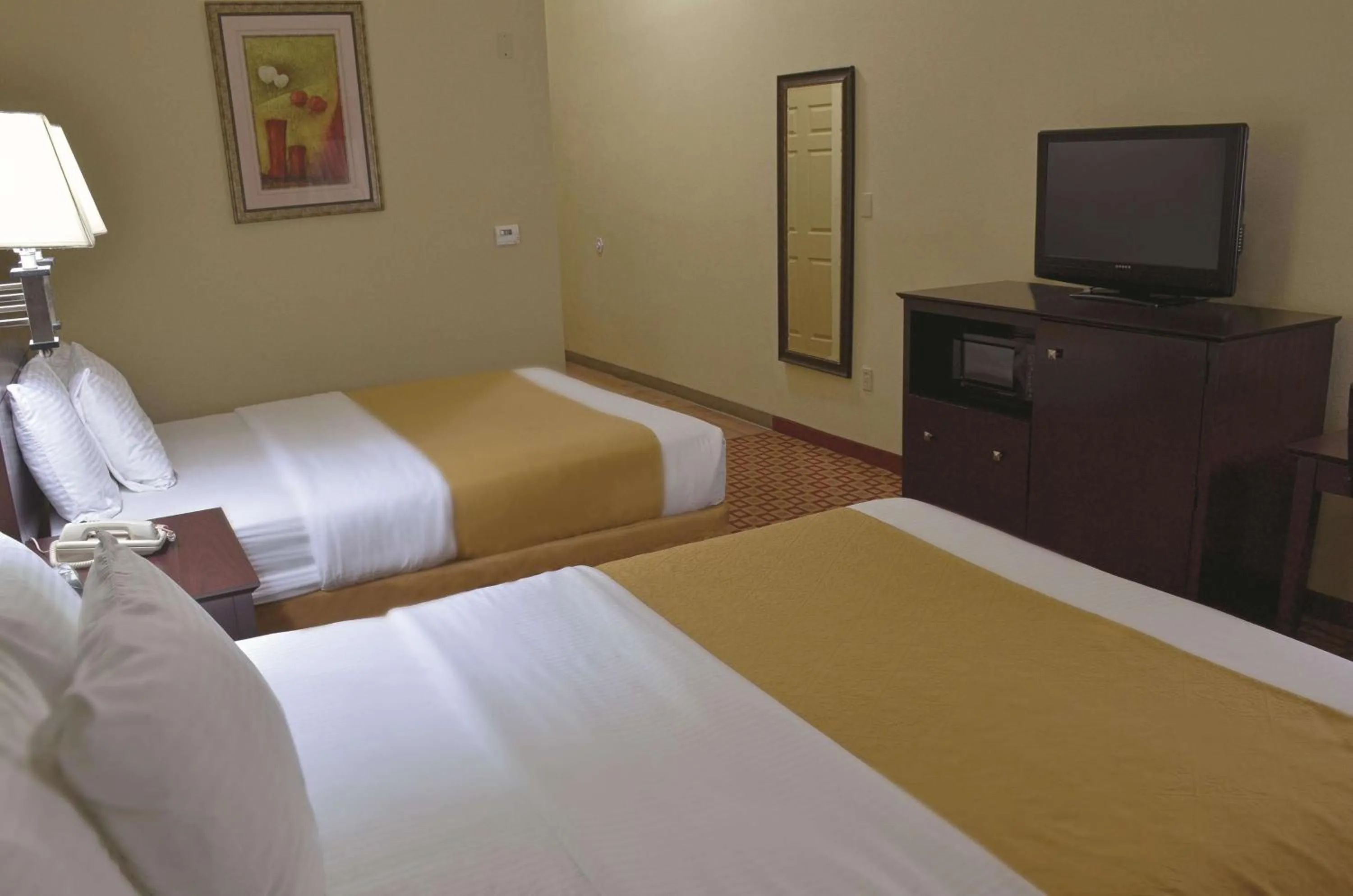 Queen Room with Two Queen Beds - Non-Smoking in La Quinta by Wyndham Alice