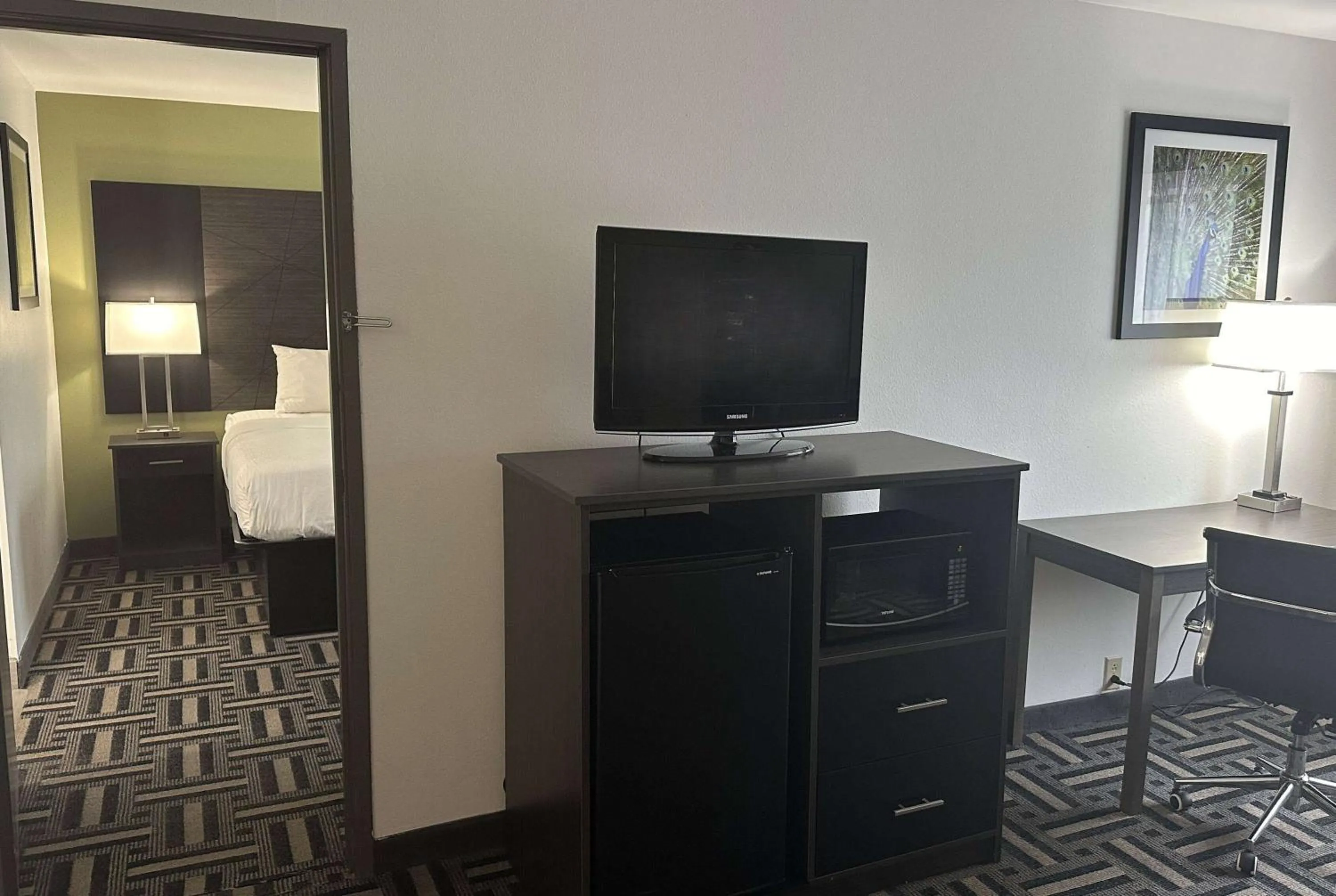 One-Bedroom King Suite - Non-Smoking in La Quinta Inn and Suites by Wyndham Cincinnati North