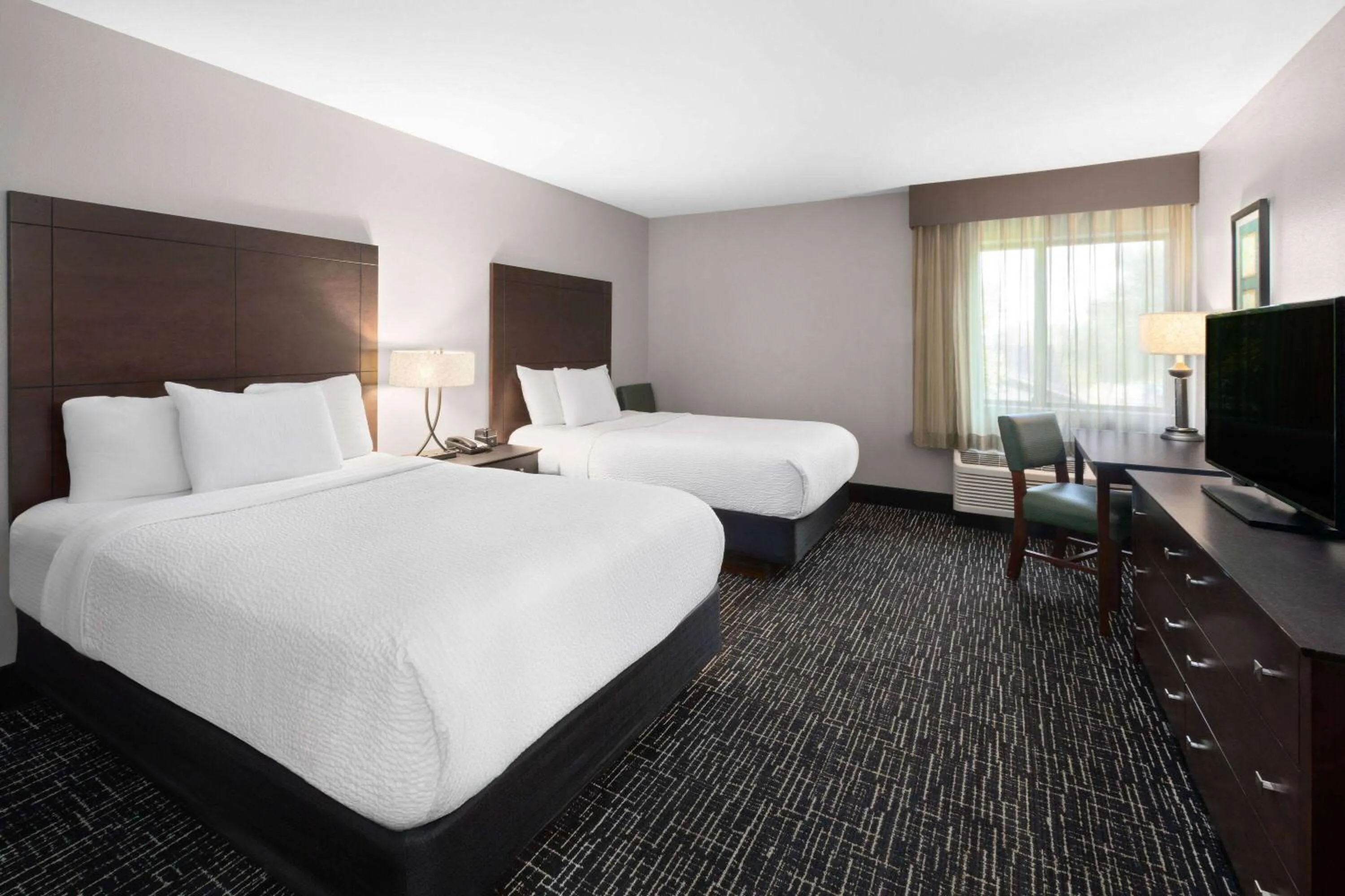 Deluxe Double Room with Two Double Beds in La Quinta Inn by Wyndham Sheboygan