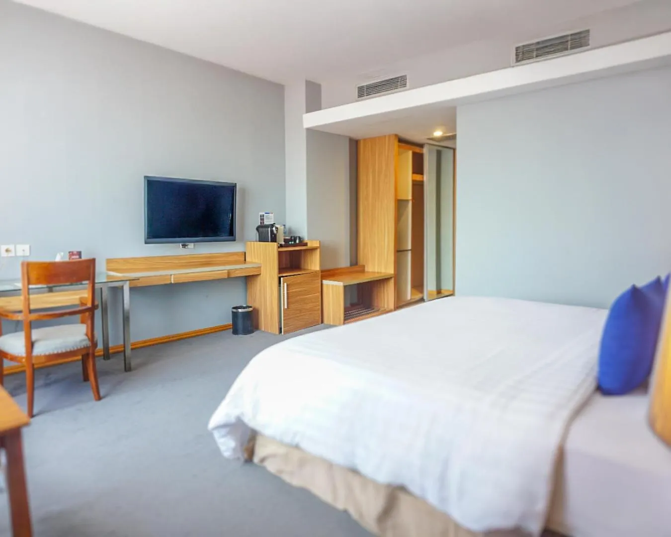 Executive Double Room in Hotel Dafam Pekanbaru