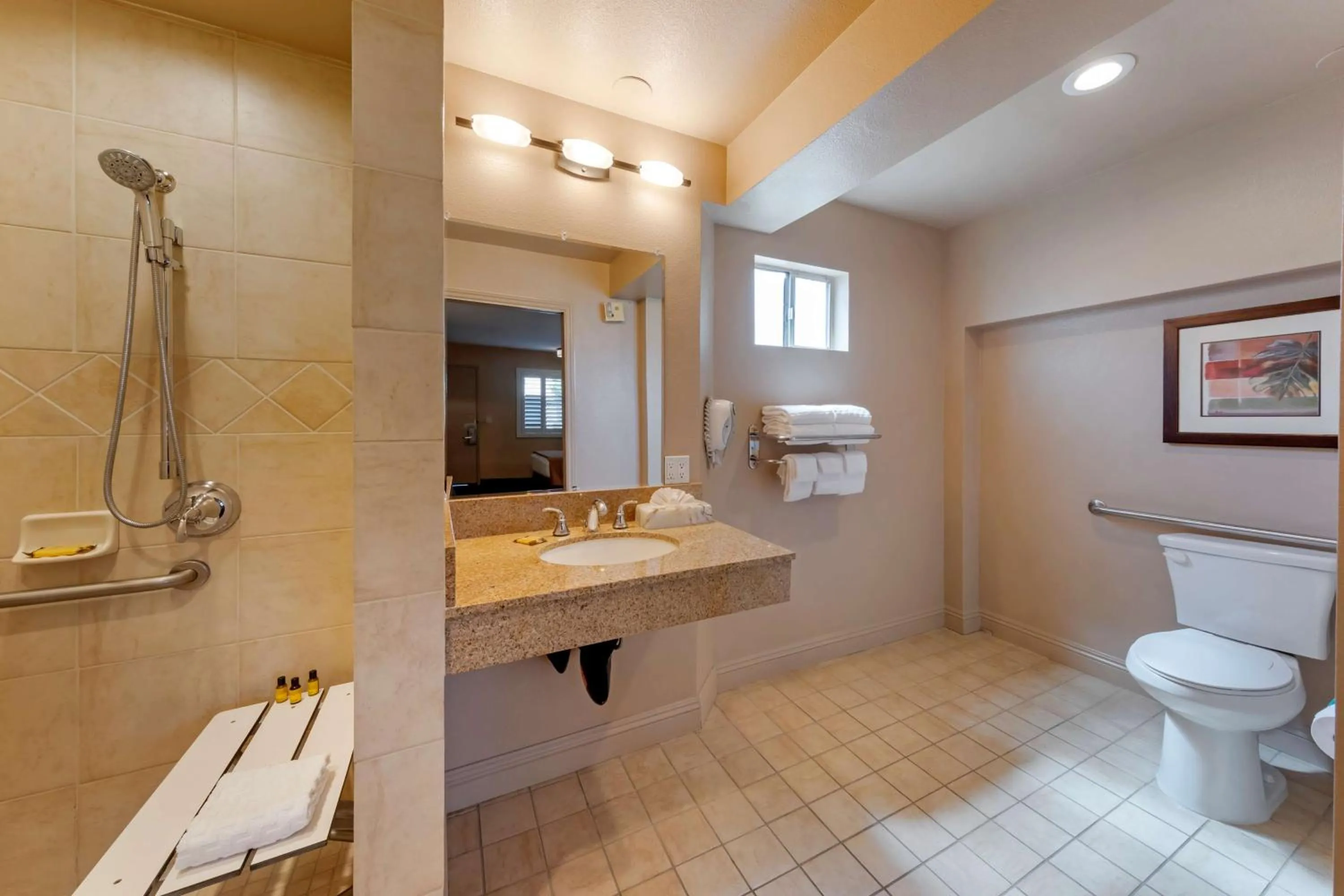 King Room with Roll-in Shower - Disability Access/Non-Smoking in Best Western Plus Pavilions