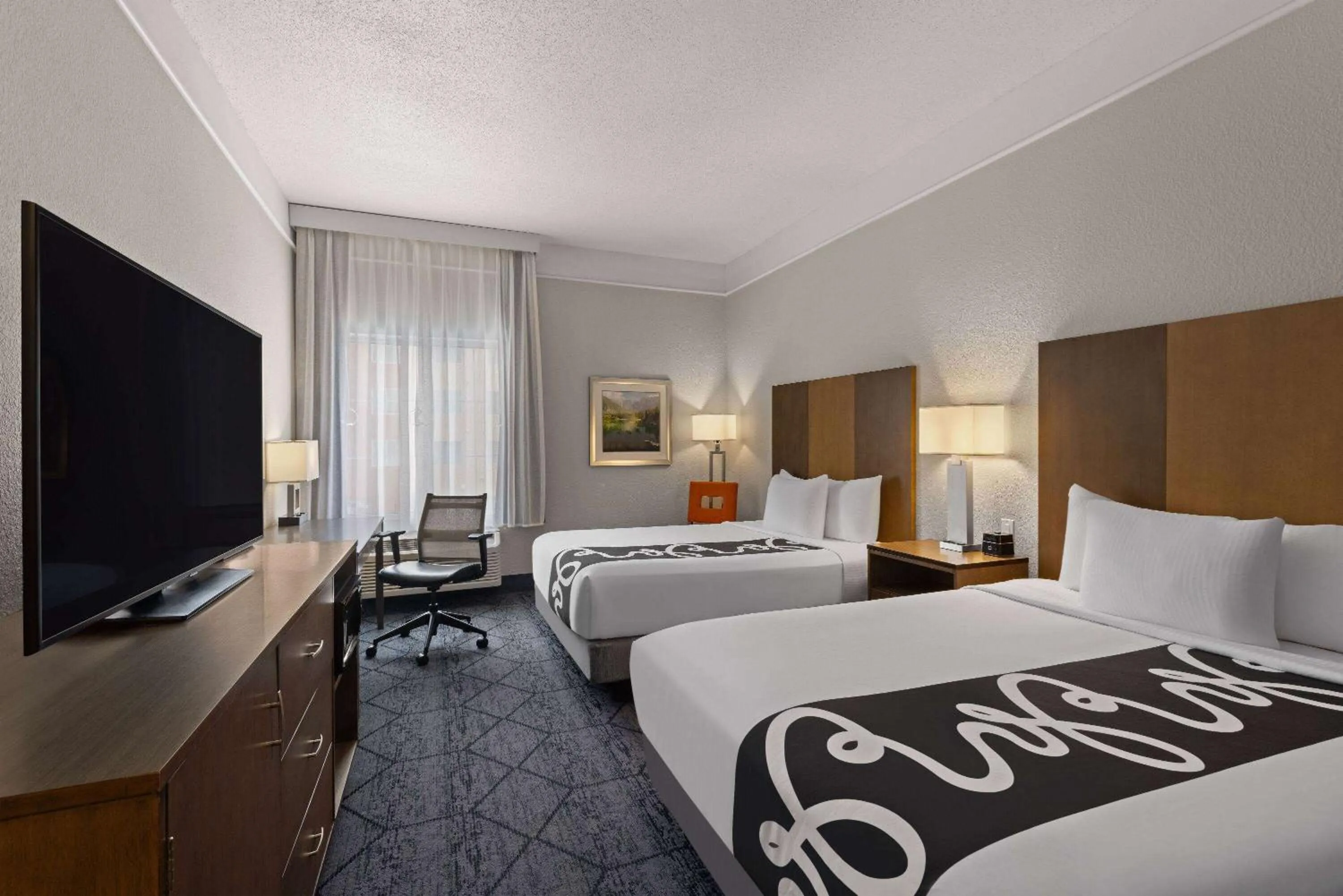 Queen Room with Two Queen Beds - Mobility Access/Non-Smoking in La Quinta Inn and Suites by Wyndham at WaTiki Waterpark