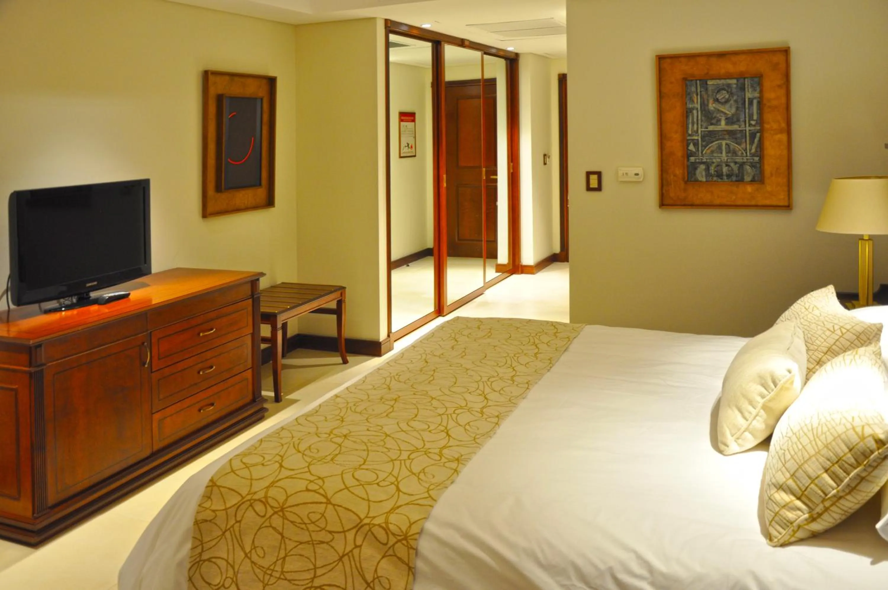 Deluxe Double Room in Gran Amérian Carlos V