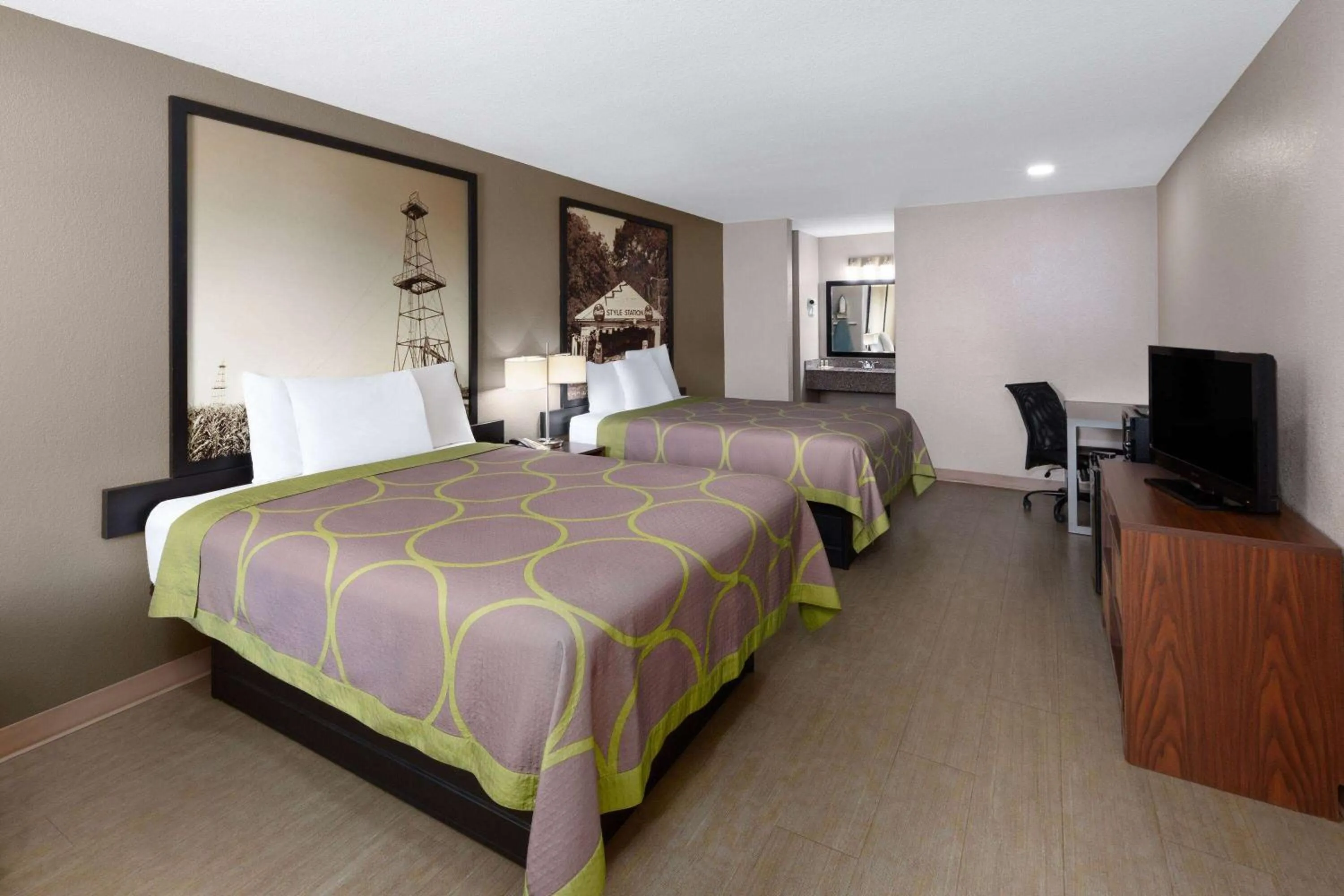 Queen Room with Two Queen Beds - Non-Smoking in Super 8 by Wyndham Buffalo