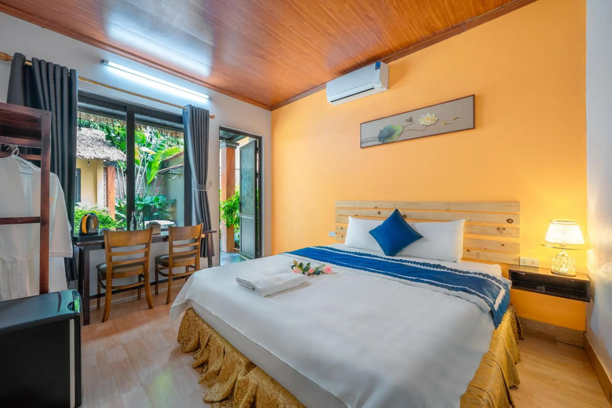 Superior Double Room in Tam Coc Luxury Homestay