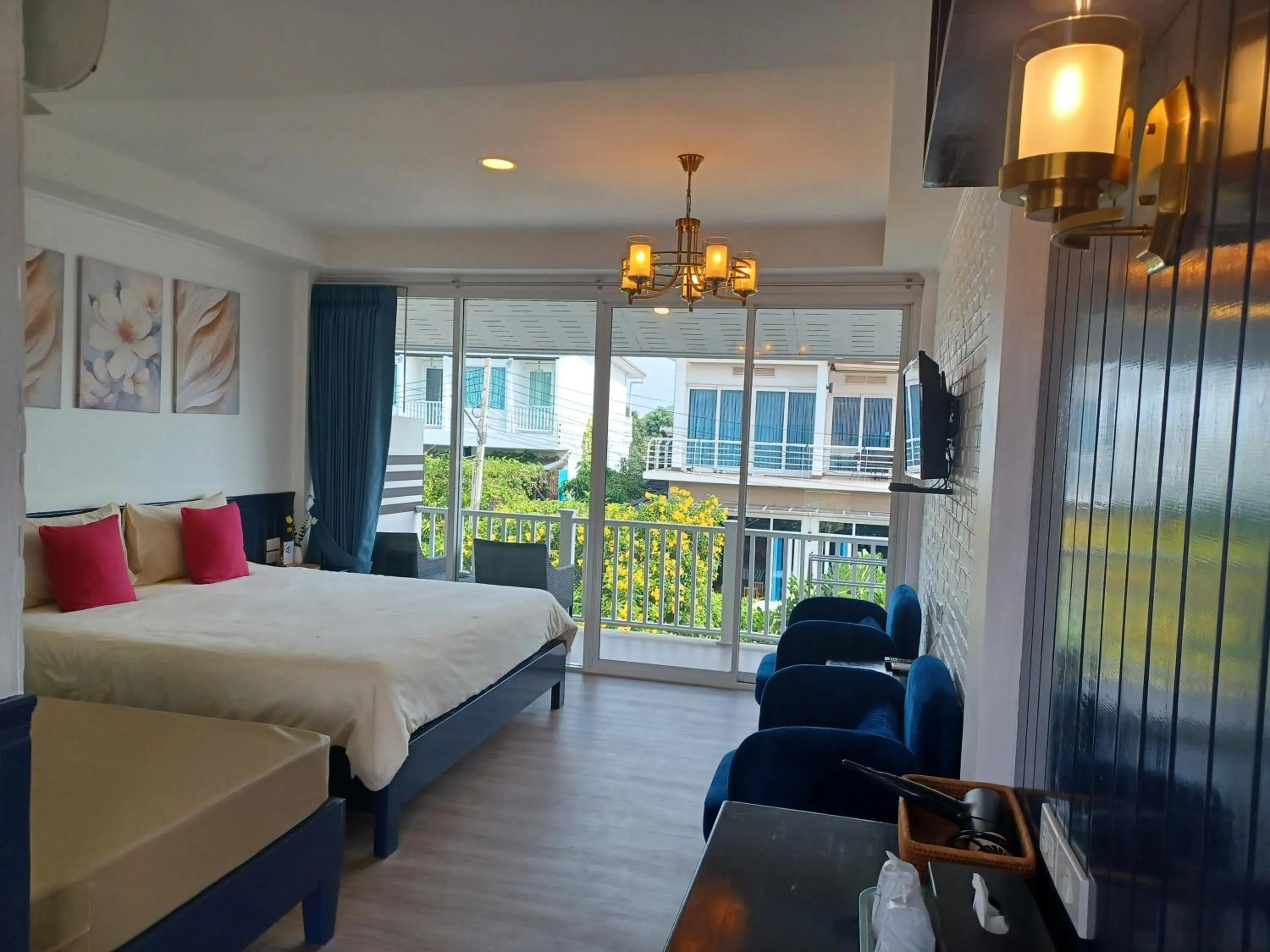 Double Room in Koh Larn Riviera