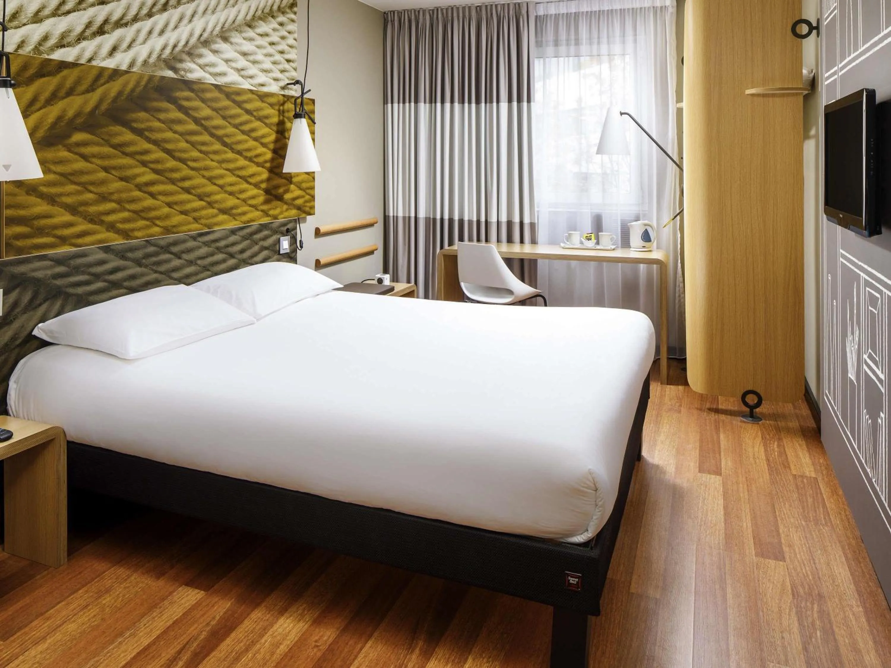 Double Room in ibis Bristol Centre