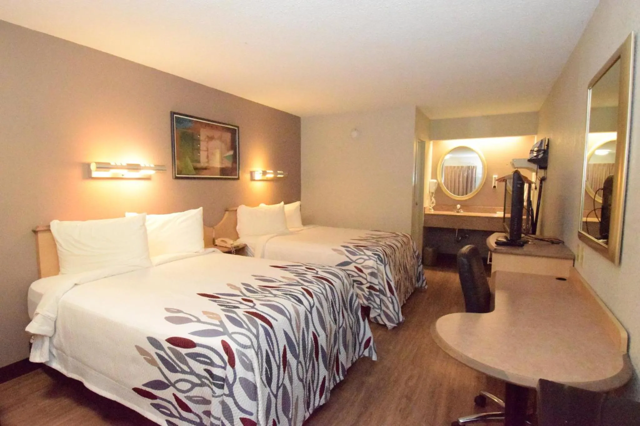 Deluxe Room with Two Double Beds Smoke Free in Red Roof Inn Buffalo - Hamburg/ I-90