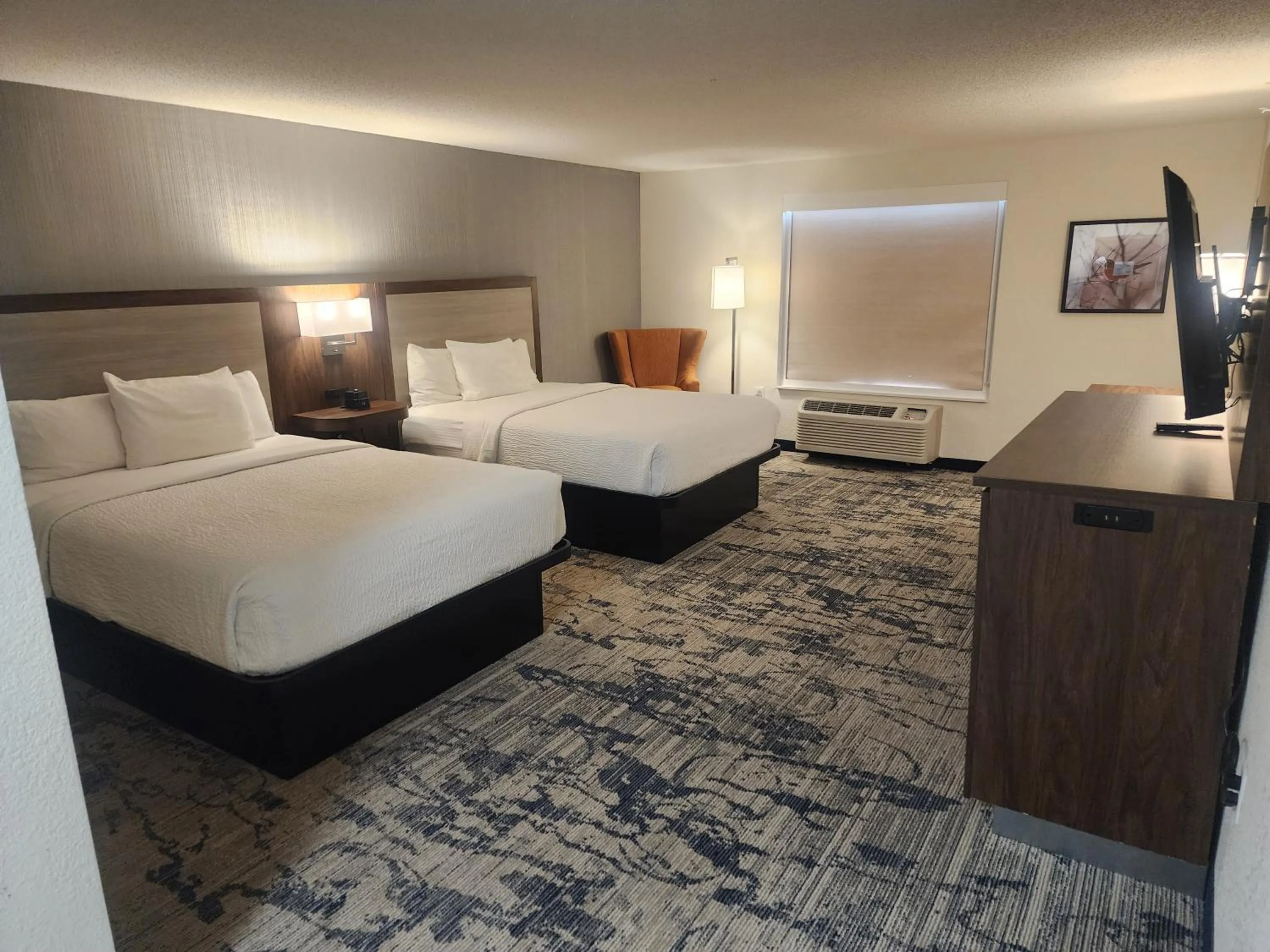 Double Room with Two Double Beds in La Quinta by Wyndham Milwaukee SW New Berlin