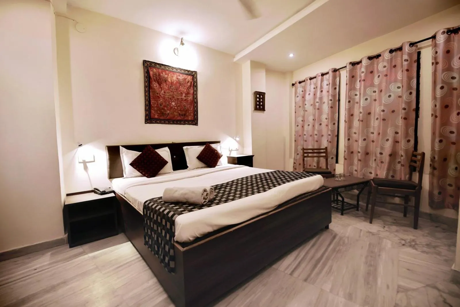 Deluxe Double Room in The Lake View Hotel- On Lake Pichola