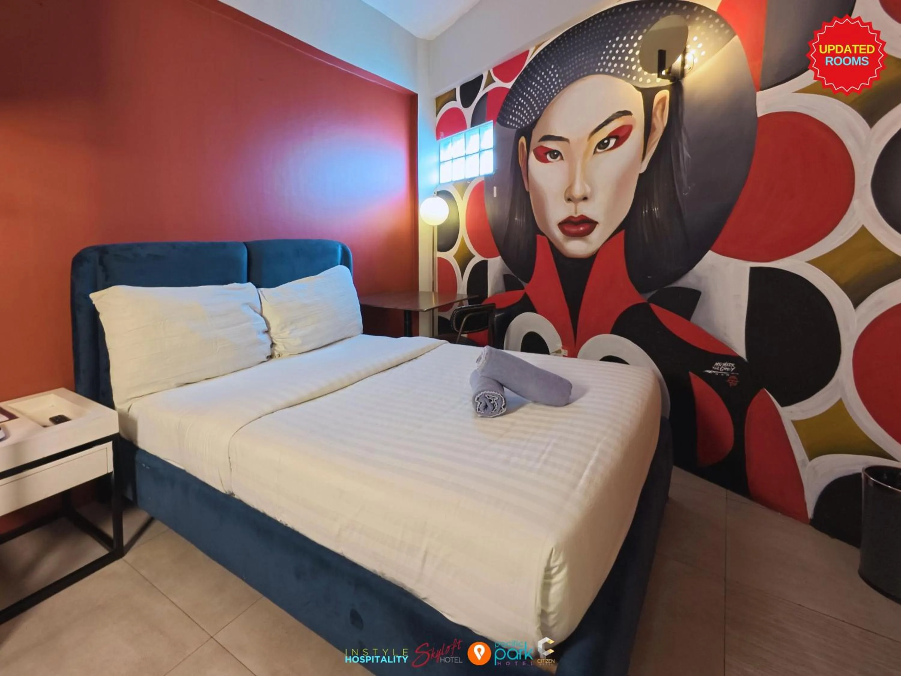 Deluxe Queen Room in Citizen Hotel