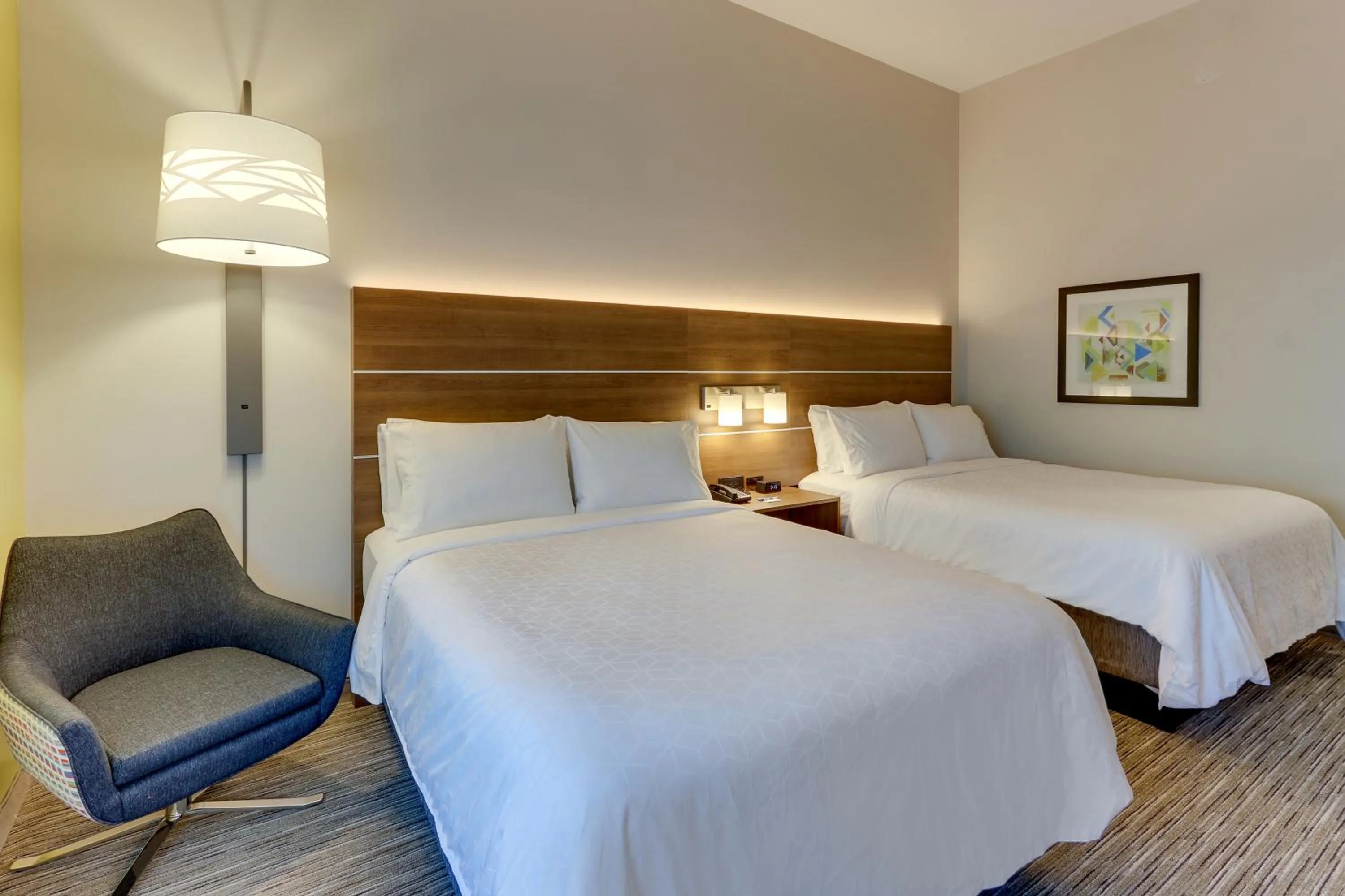 Standard Room with Two Queen Beds in Holiday Inn Express & Suites - Saugerties - Hudson Valley by IHG