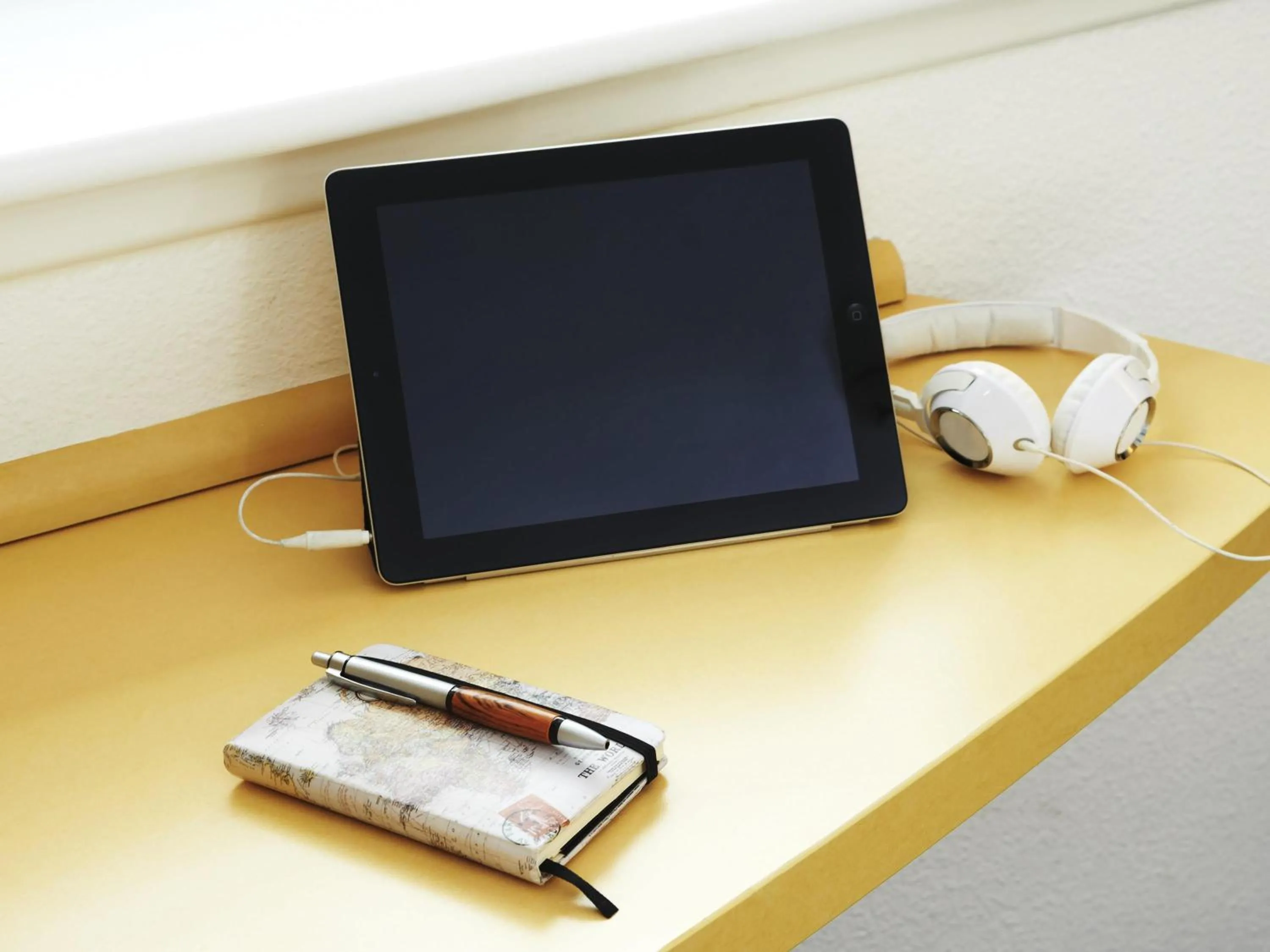 Twin Room in ibis budget Newport