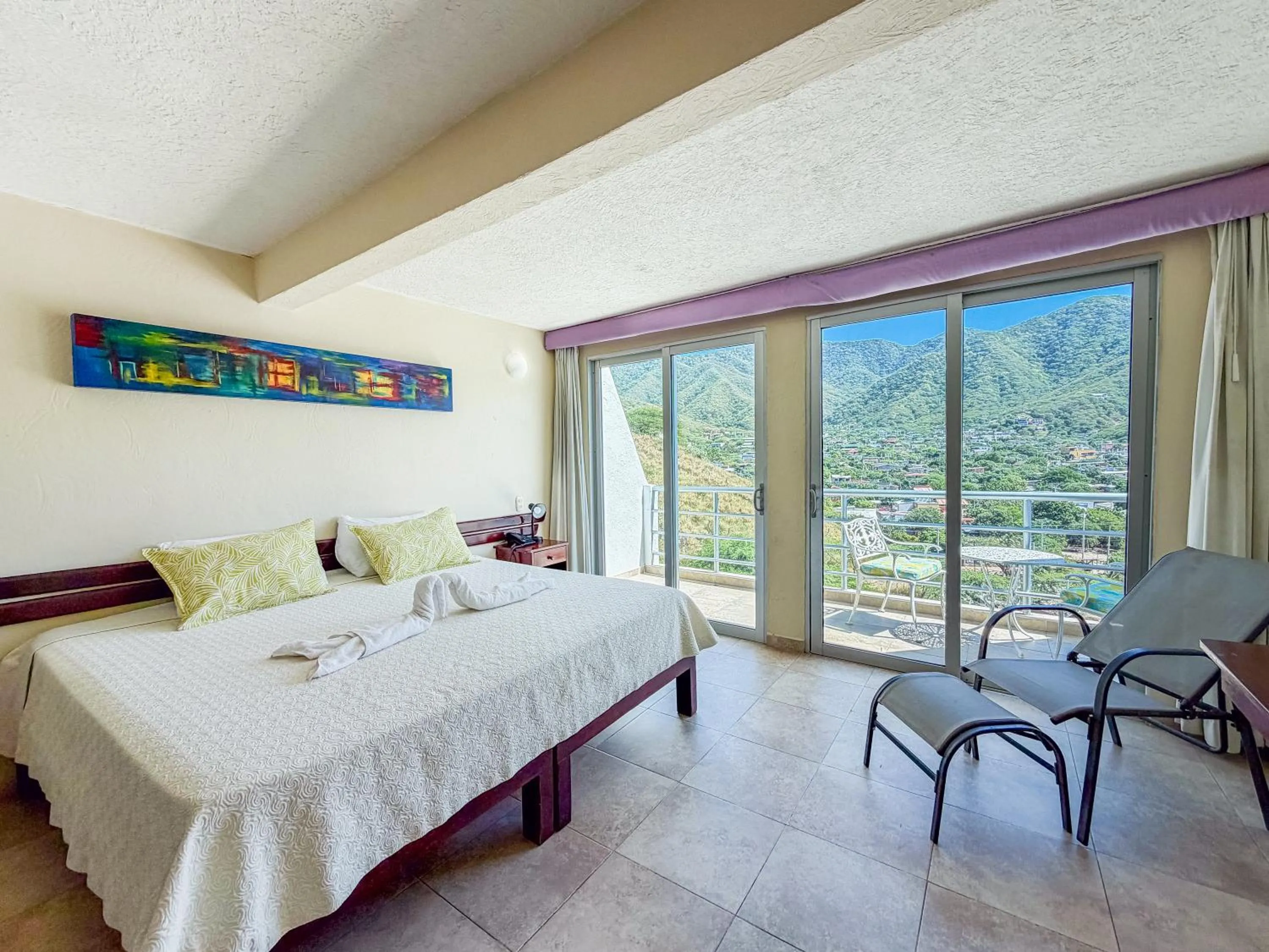 Deluxe King Room in Hotel Bahia Taganga