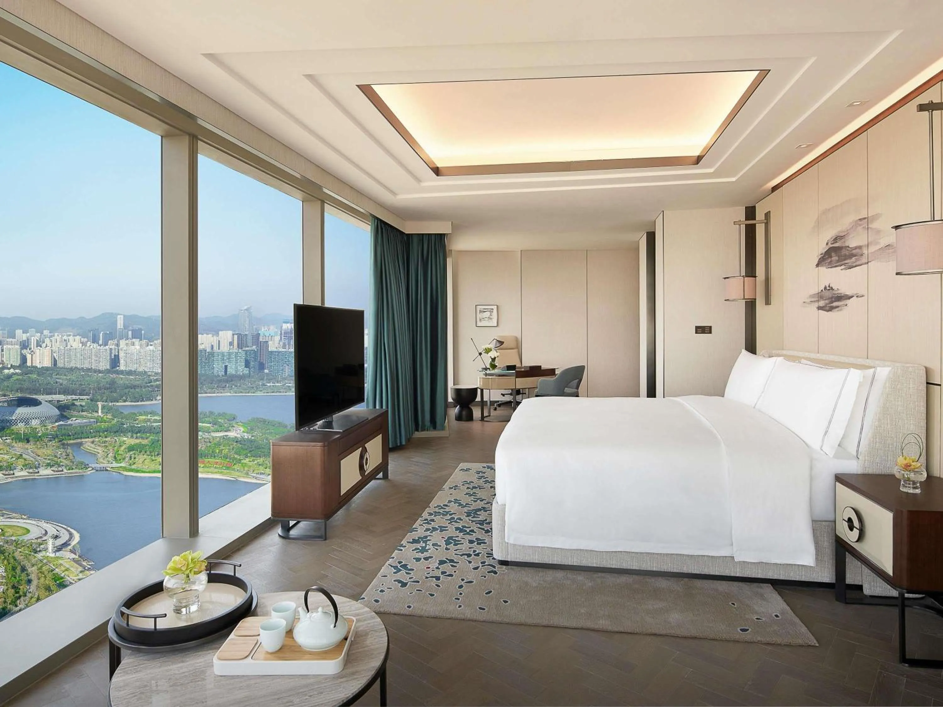 Metropolitan King Studio with Park View in Raffles Shenzhen