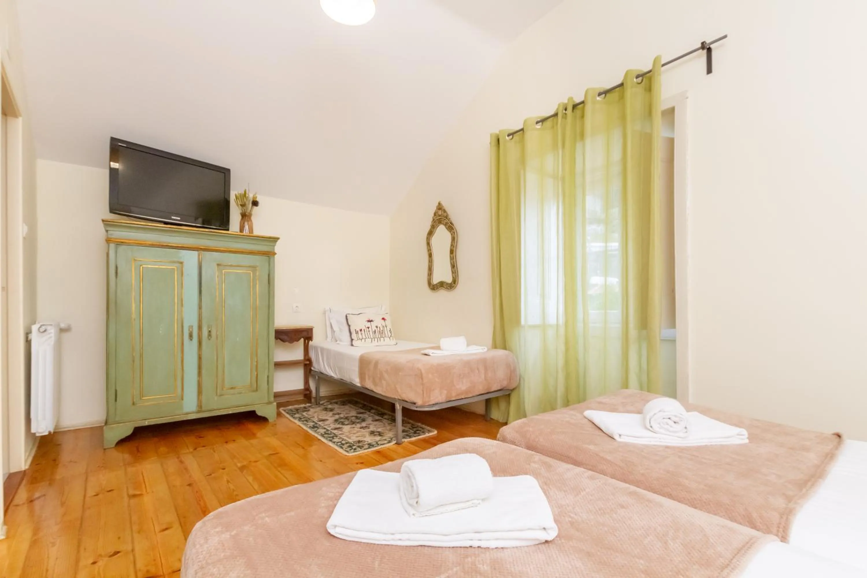 Triple Room in Quinta Das Murtas B&B
