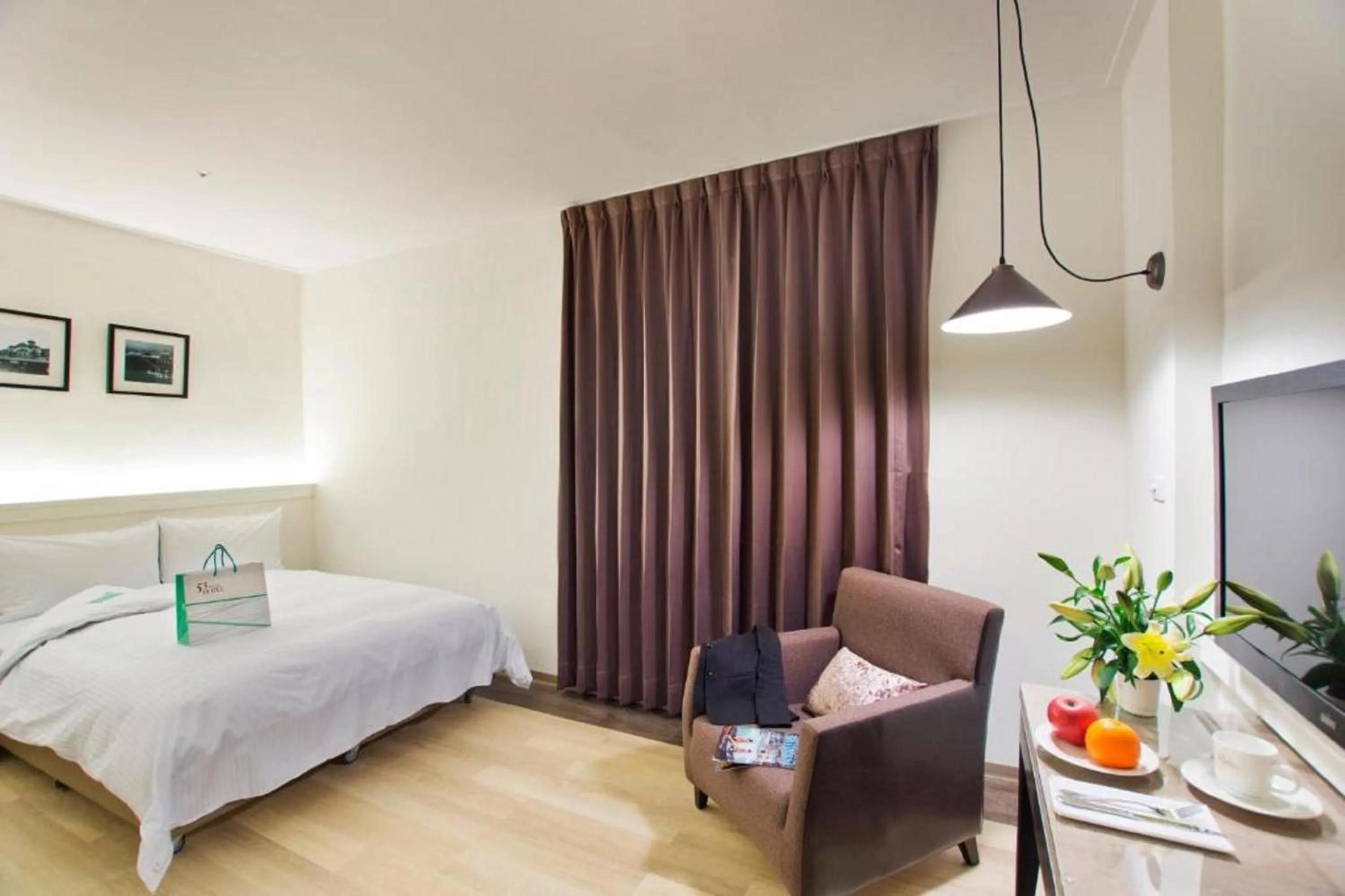 Standard Double Room in 53 Hotel