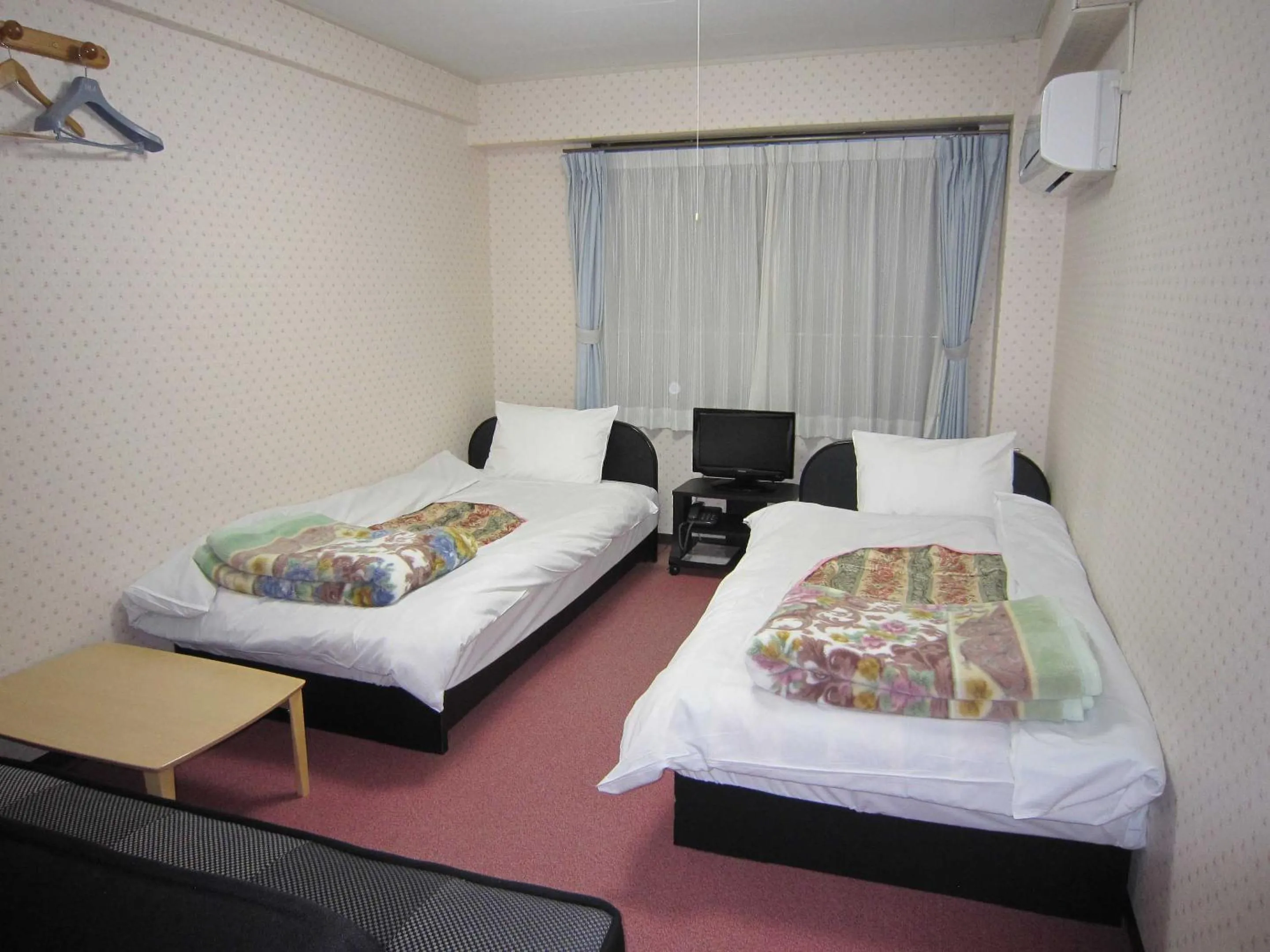 Triple Room with Private Bathroom in Pension Kitashirakawa