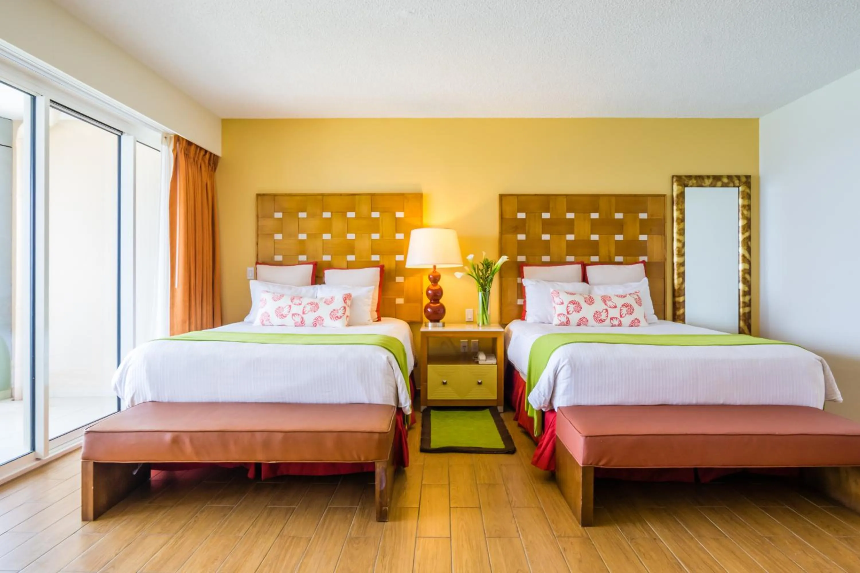 Sun Club Deluxe Ocean View Double - single occupancy in Sunscape Curacao Resort Spa & Casino