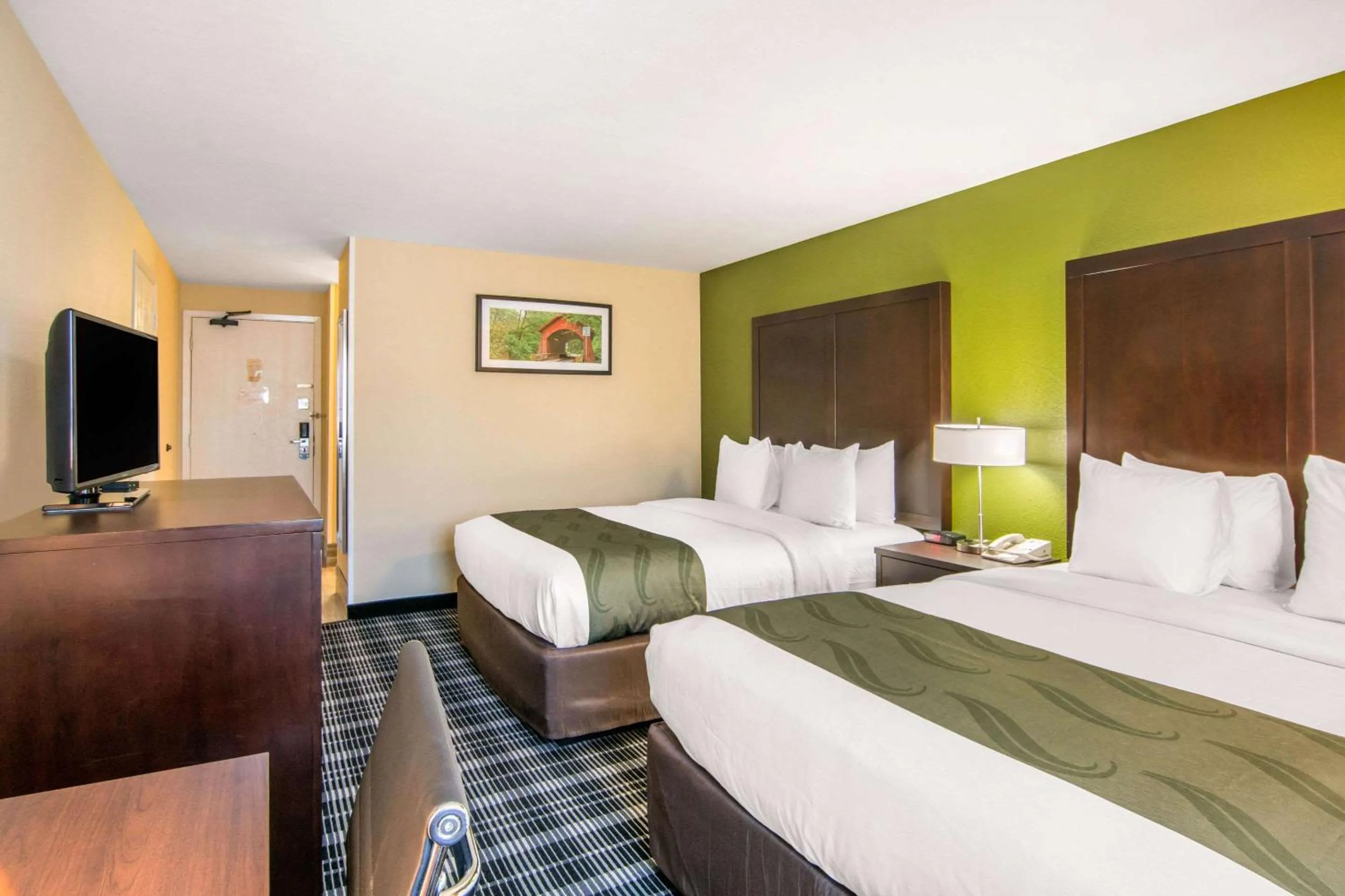 Queen Room with Two Queen Beds - Accessible/Non-Smoking  in Quality Inn & Suites Albany Corvallis