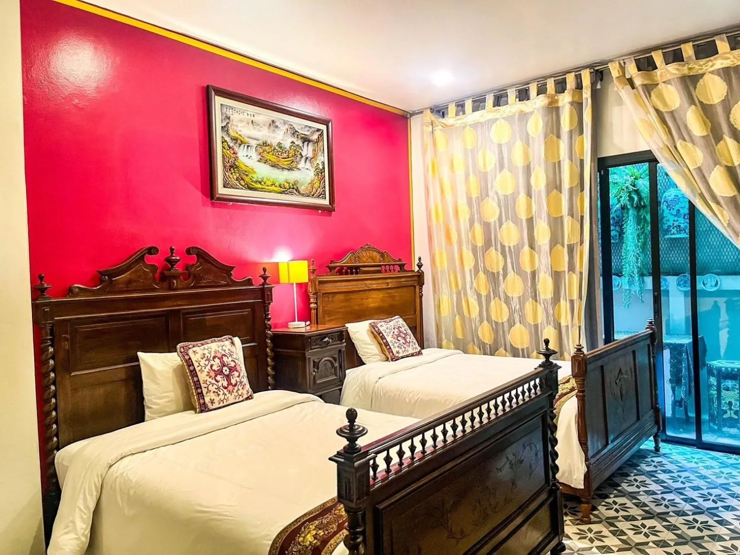 Deluxe Twin Room in สงขลาแต่แรก แอนทีค โฮเท็ล Songkhla Tae Raek Antique Hotel
