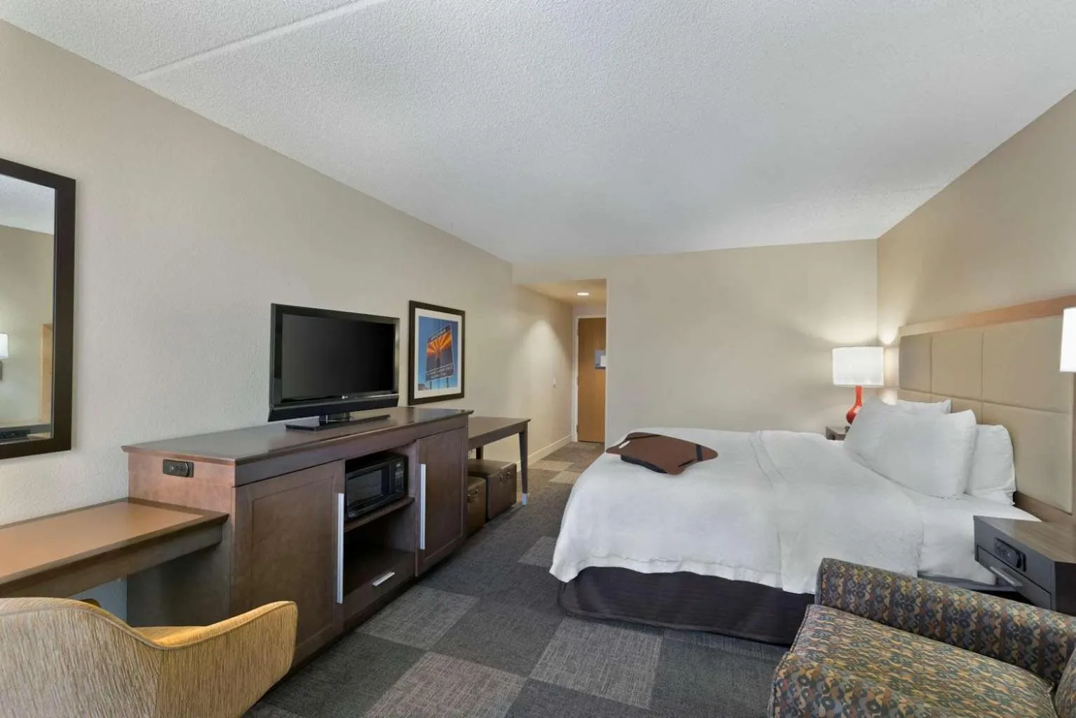 King Room Mobility and Hearing Access/Non-Smoking in Hampton Inn & Suites Phoenix/Scottsdale