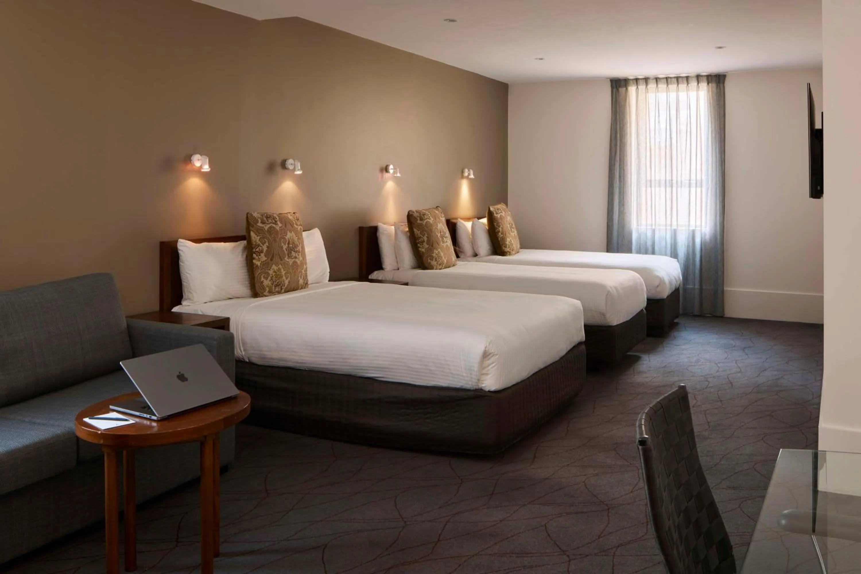 Heritage Family Room in The Victoria Hotel