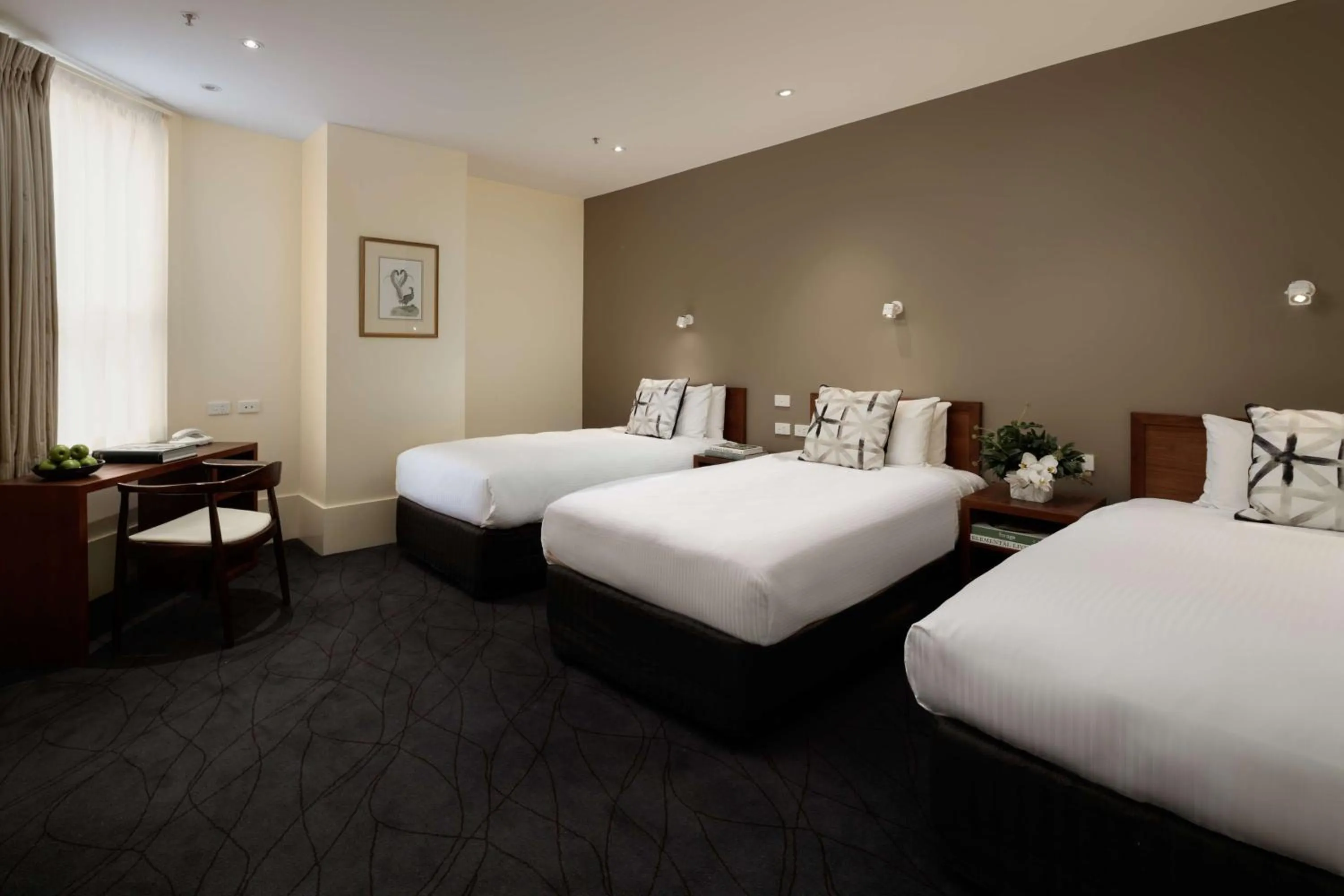 Heritage Triple Room in The Victoria Hotel